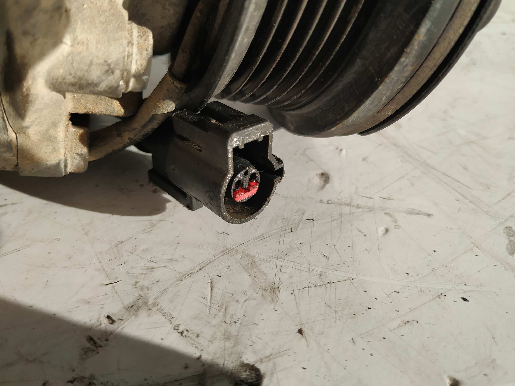 COMPRESOR AIRE ACONDICIONADO FORD TRANSIT CONNECT (TC7) - vista 2