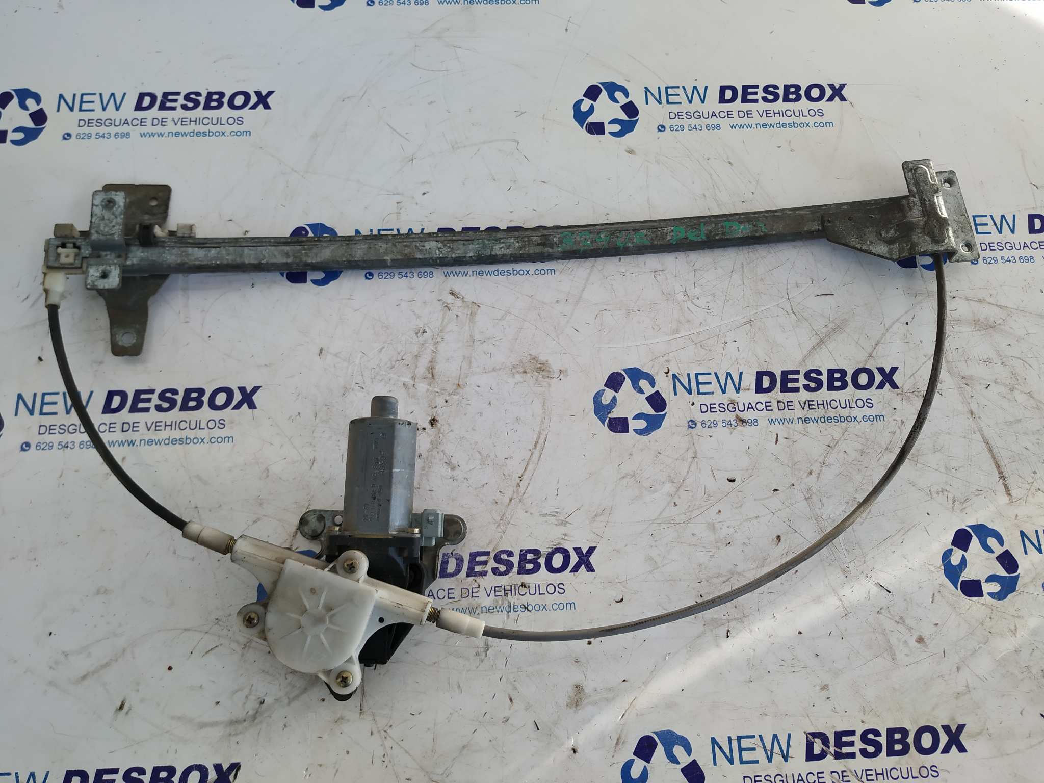 ELEVALUNAS DELANTERO DERECHO MERCEDES-BENZ VITO (W638) CAJA CERRADA