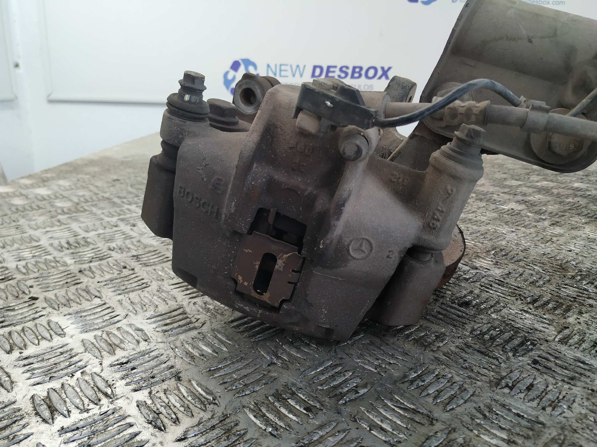 MANGUETA DELANTERA IZQUIERDA MERCEDES-BENZ VITO (W638) CAJA CERRADA - vista 3