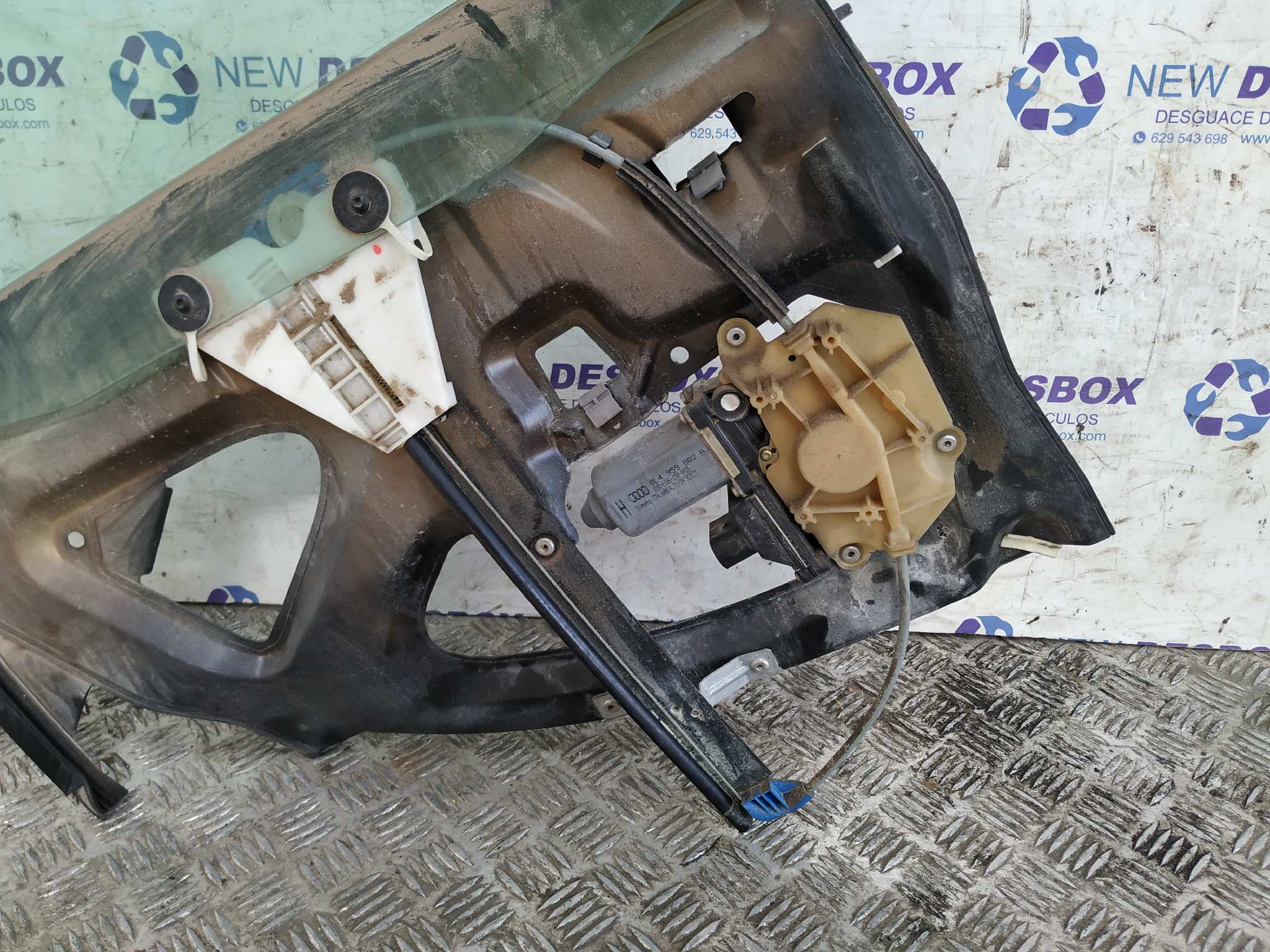 ELEVALUNAS TRASERO DERECHO AUDI A3 (8L) - vista 2