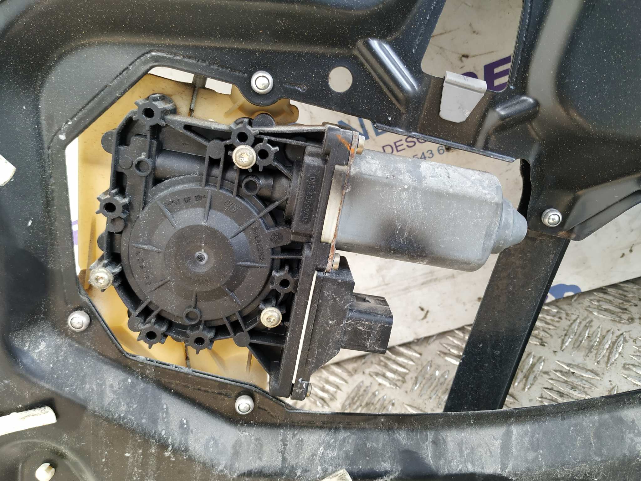 ELEVALUNAS TRASERO DERECHO AUDI A3 (8L) - vista 4