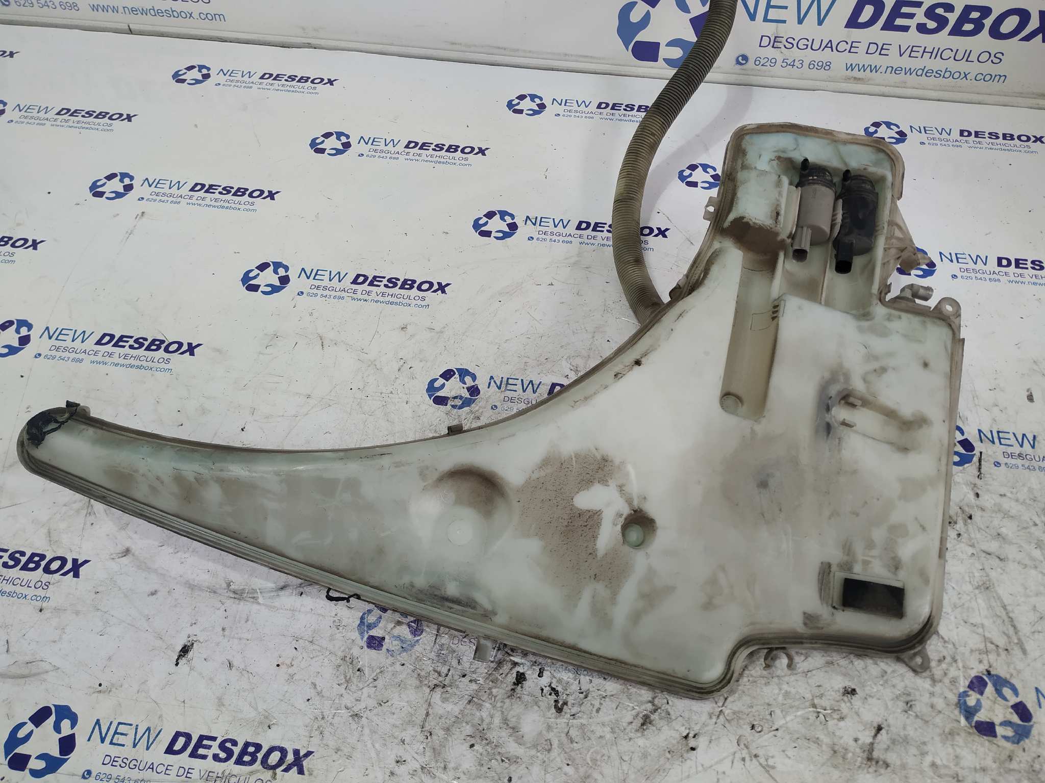 DEPOSITO LIMPIA BMW SERIE 1 BERLINA (E81/E87) - vista 3