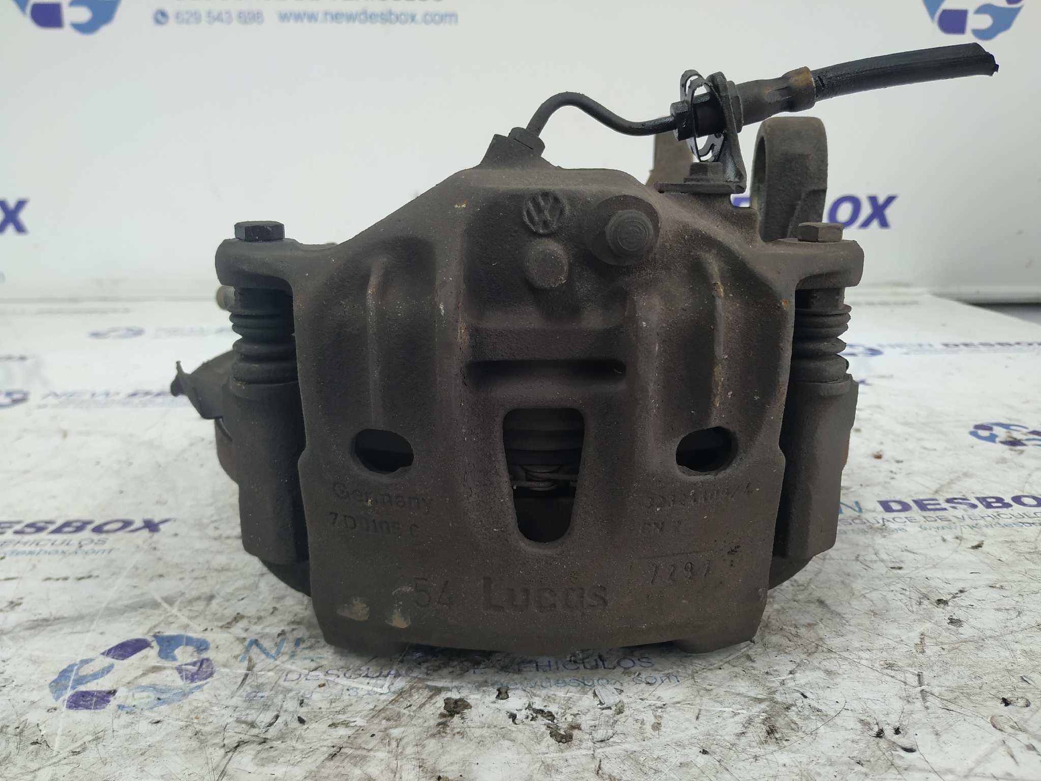 MANGUETA DELANTERA DERECHA VOLKSWAGEN T4 TRANSPORTER/FURGONETA (MOD. 1991) - vista 3