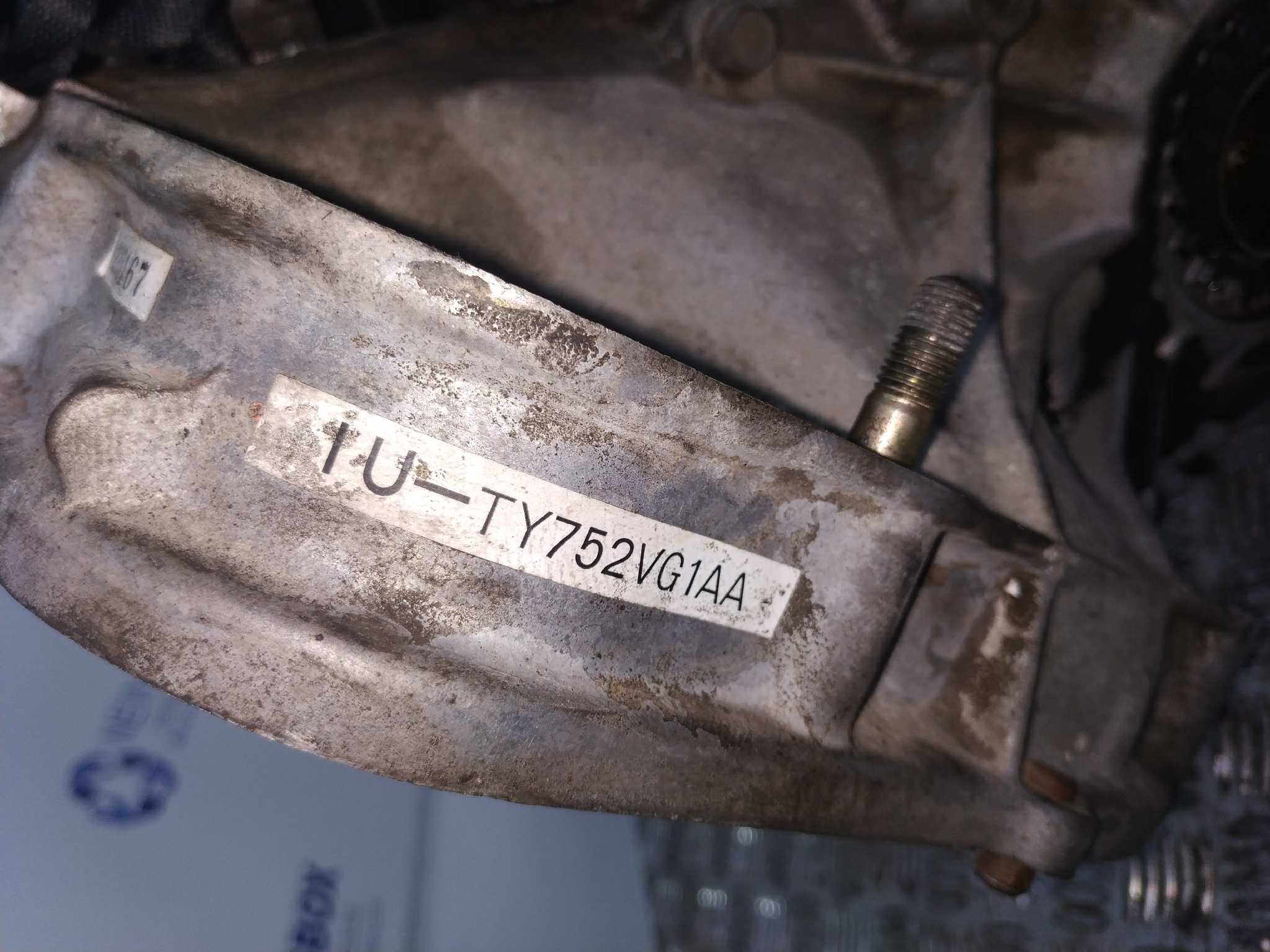 CAJA CAMBIOS SUBARU LEGACY BERL./FAMILIAR B10 (BC/BJF) - vista 4