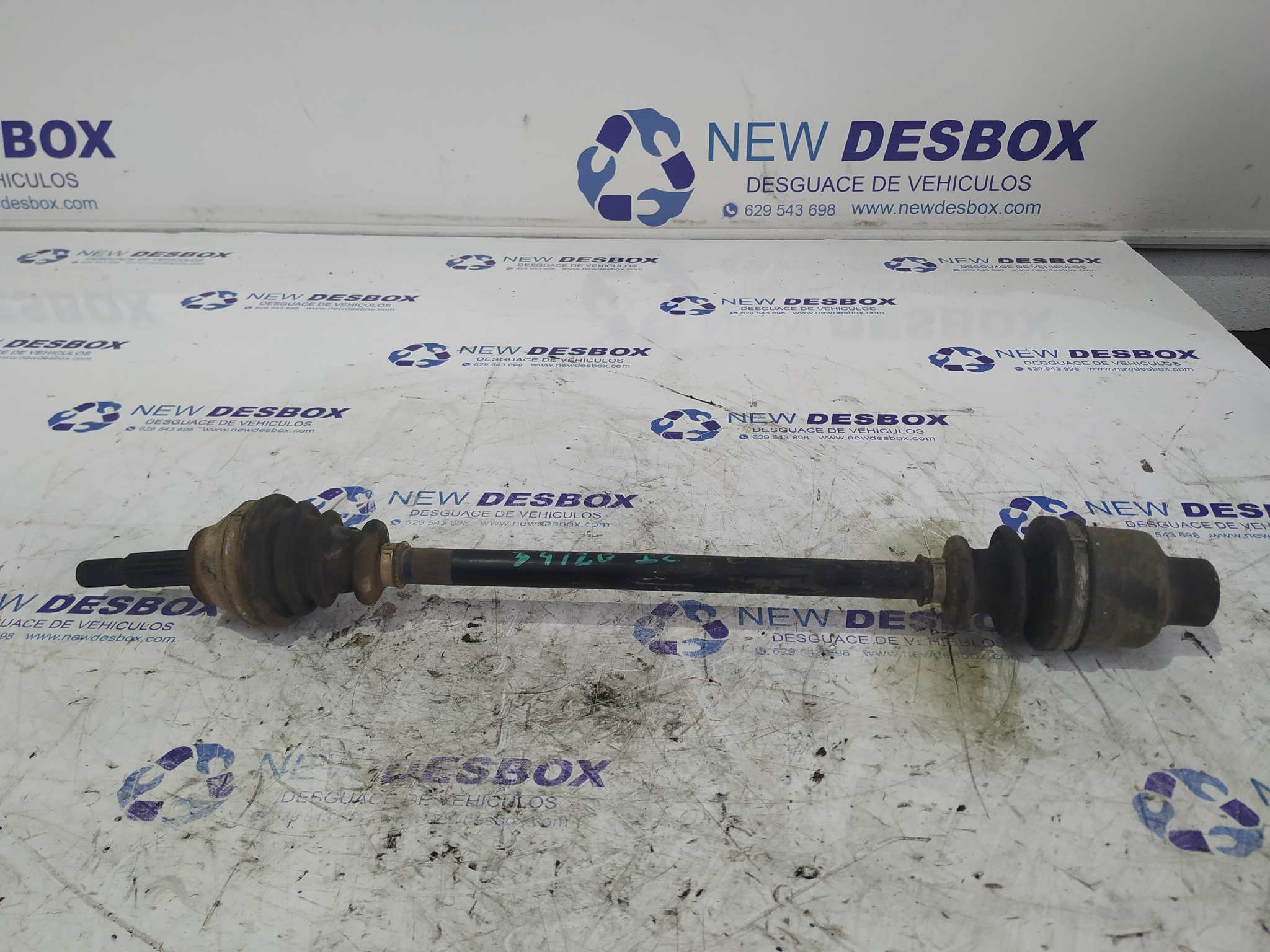 TRANSMISION DELANTERA IZQUIERDA AIXAM A721