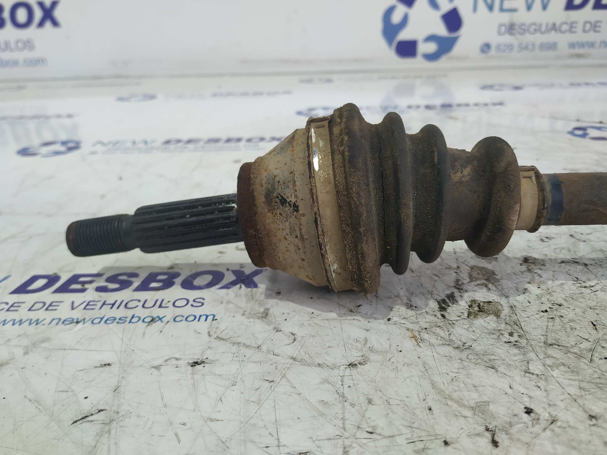 TRANSMISION DELANTERA IZQUIERDA AIXAM A721 - vista 2