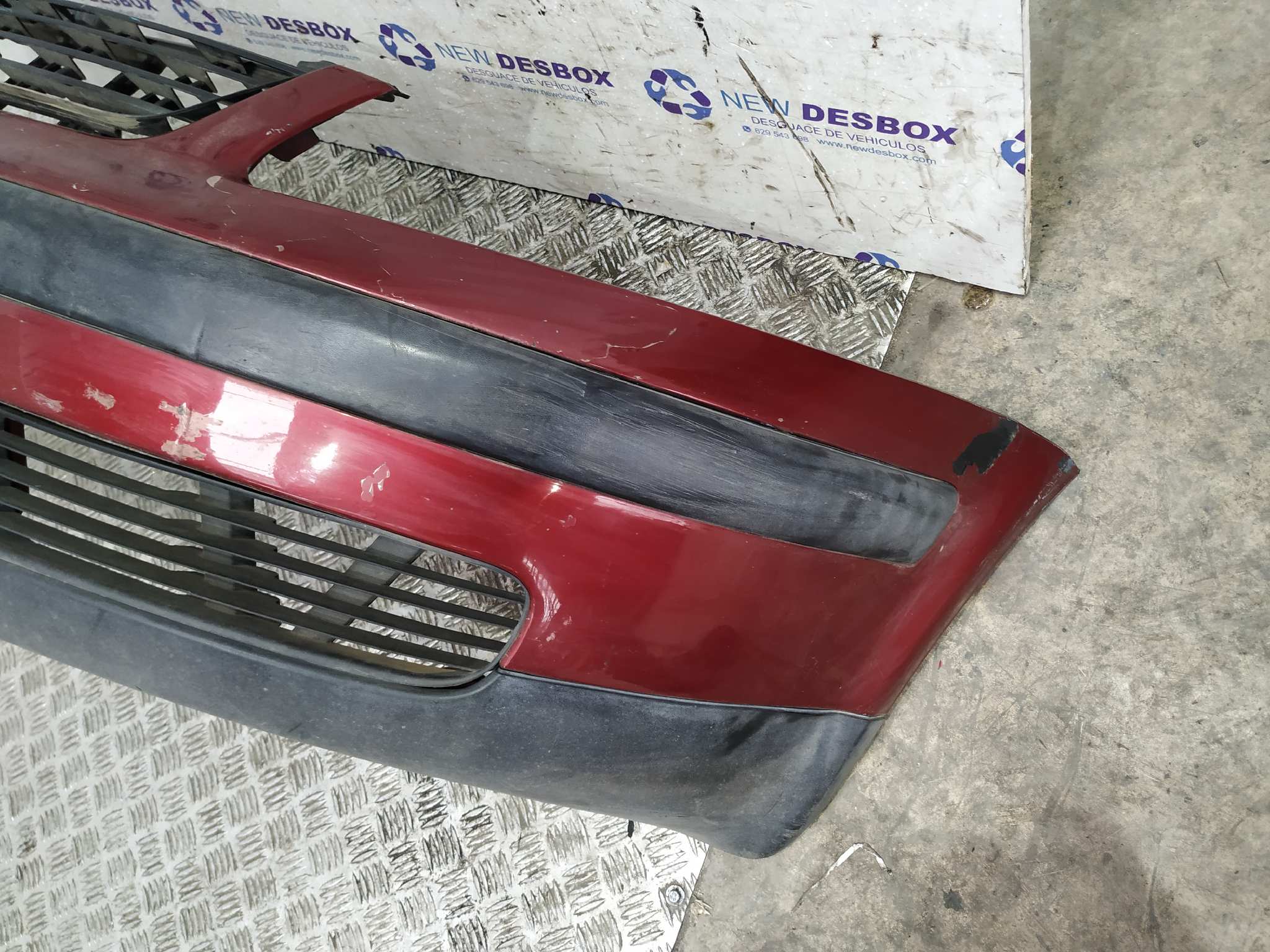 PARAGOLPES DELANTERO VOLKSWAGEN PASSAT BERLINA (3B2) - vista 7