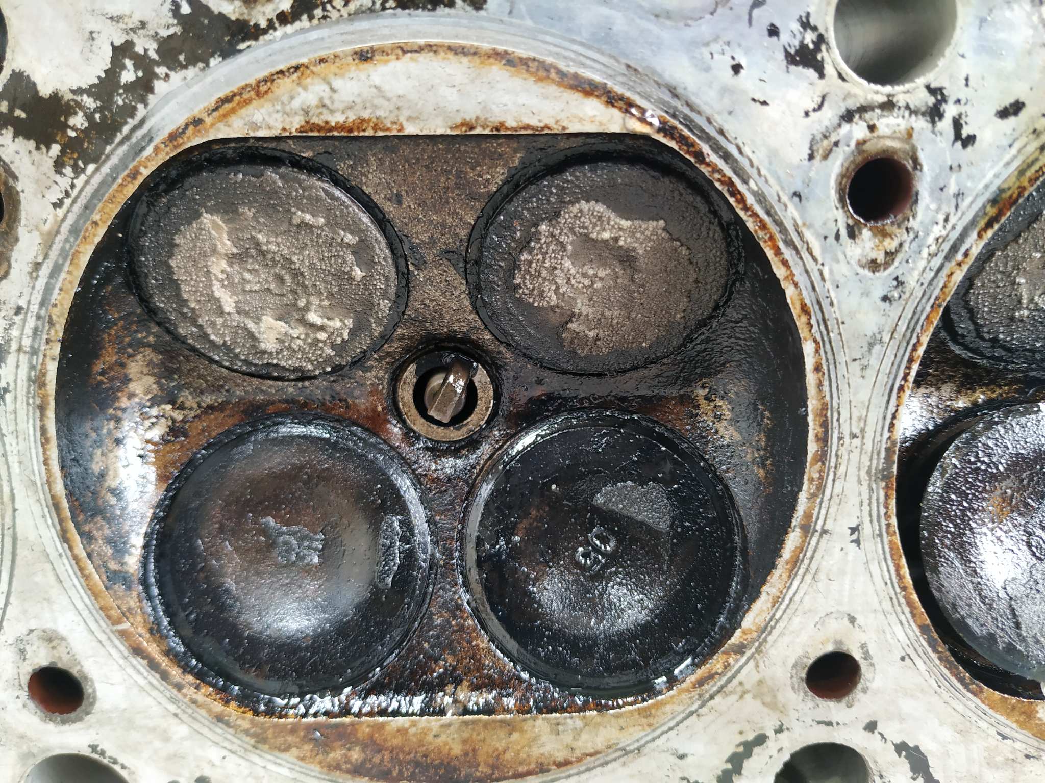 CULATA MAZDA 323 BERLINA F/S (BJ) - vista 2