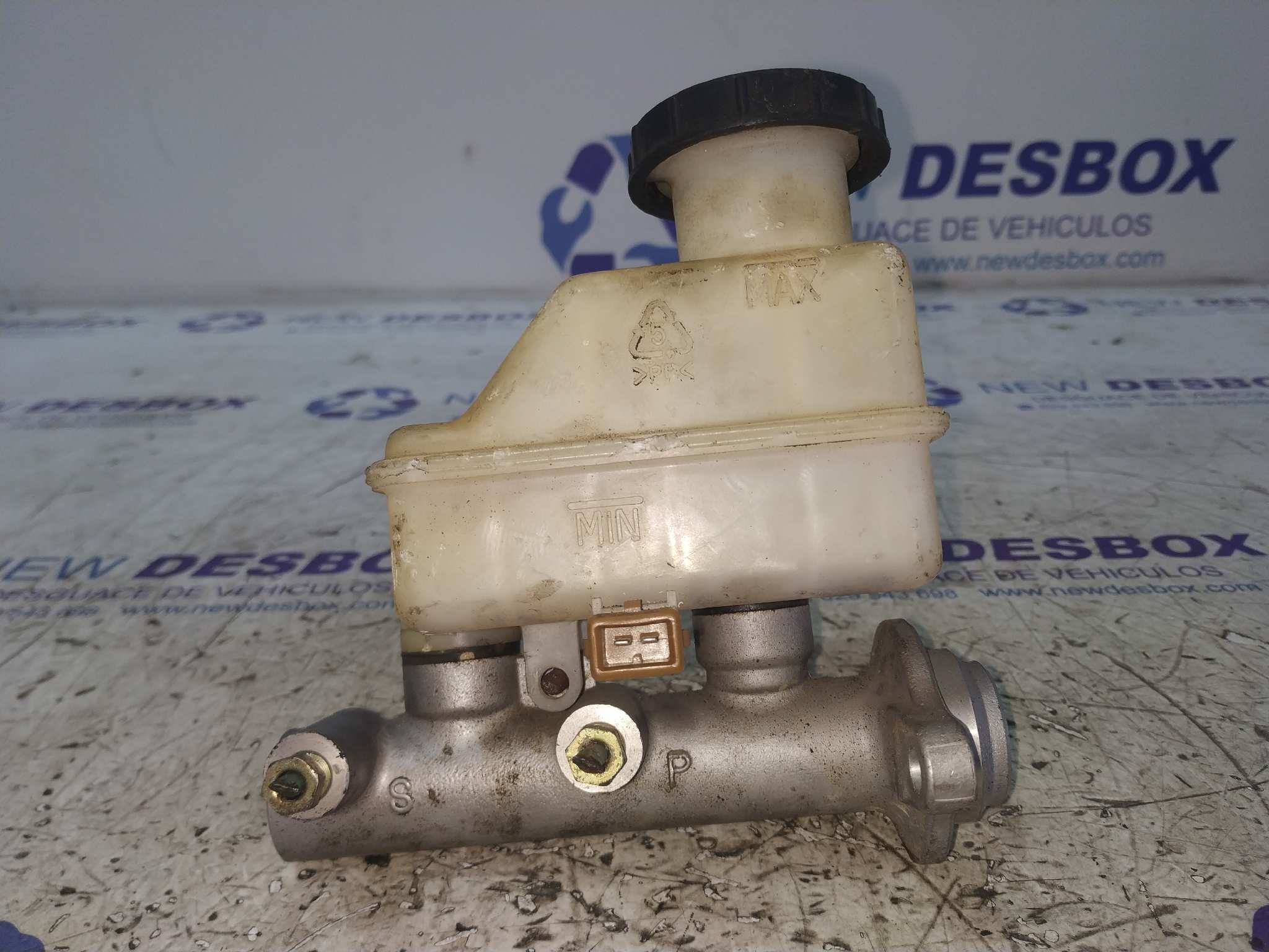 BOMBA FRENO HYUNDAI COUPE (J2) - vista 3