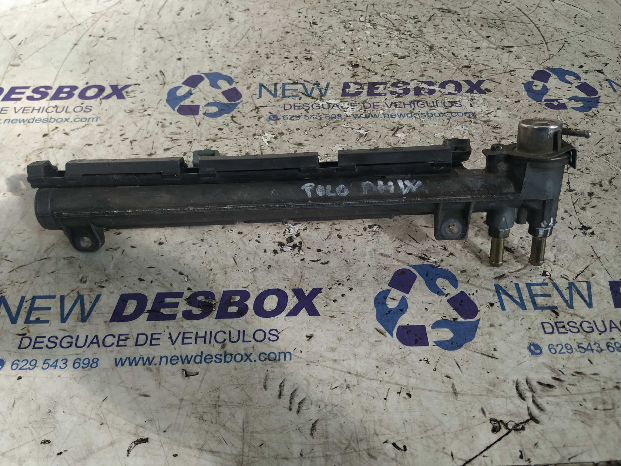 RAMPA INYECTORA VOLKSWAGEN POLO BERLINA (6N2) - vista 4