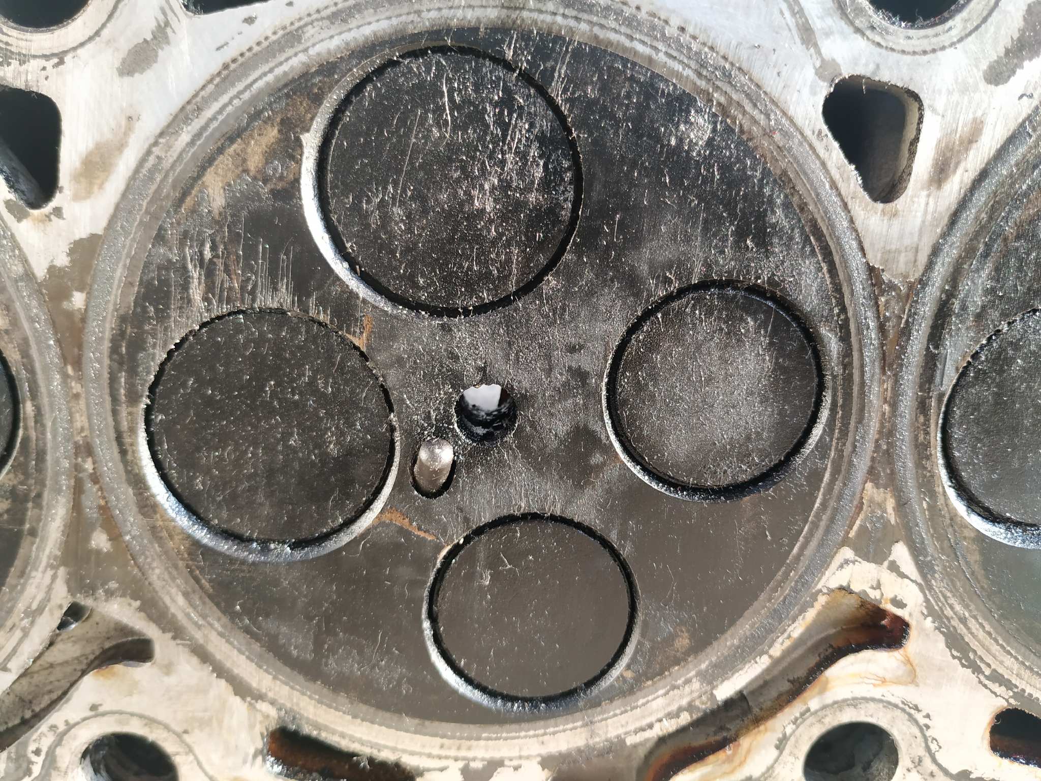 CULATA HYUNDAI TRAJET (FO) - vista 4