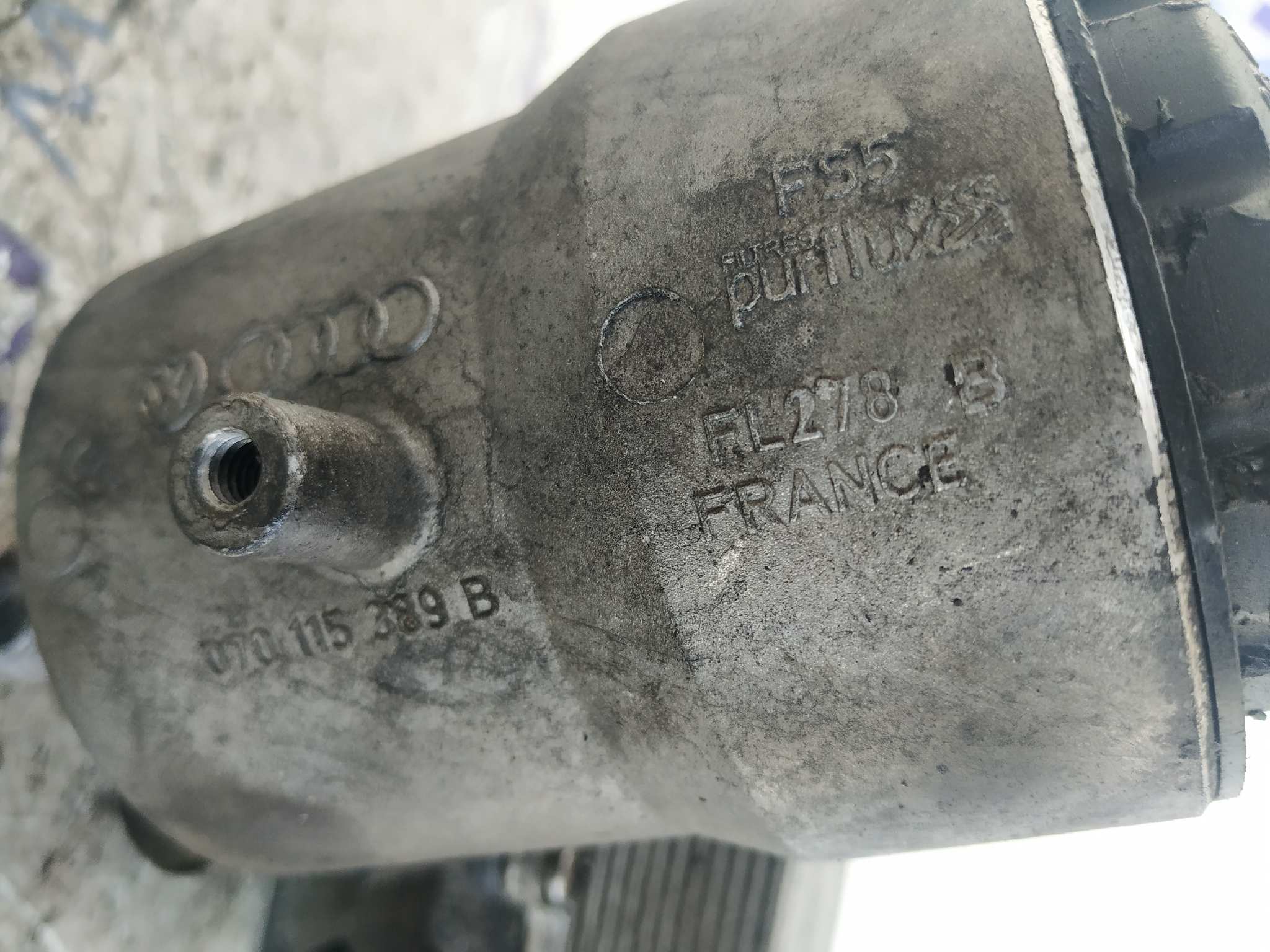 ENFRIADOR ACEITE MOTOR VOLKSWAGEN TOUAREG (7LA) - vista 6