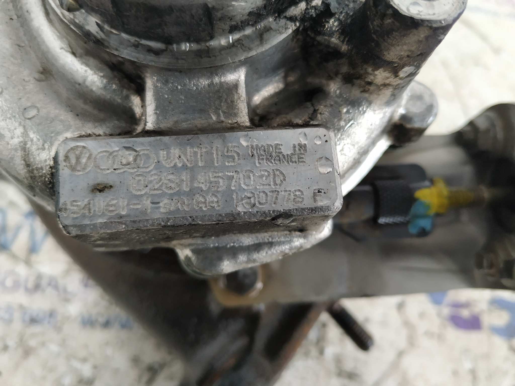 TURBOCOMPRESOR VOLKSWAGEN GOLF III BERLINA (1H1) - vista 2