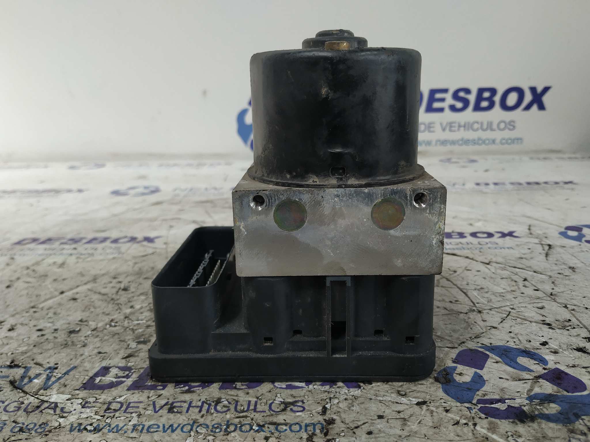 ABS VOLKSWAGEN POLO BERLINA (6N2) - vista 3