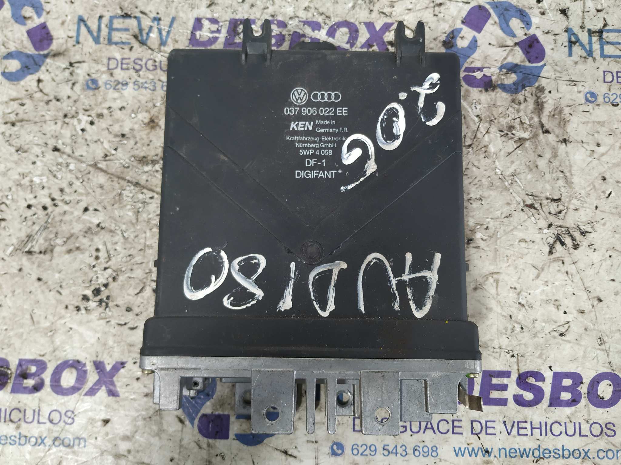 CENTRALITA MOTOR UCE AUDI 80 (811/813) - vista 3