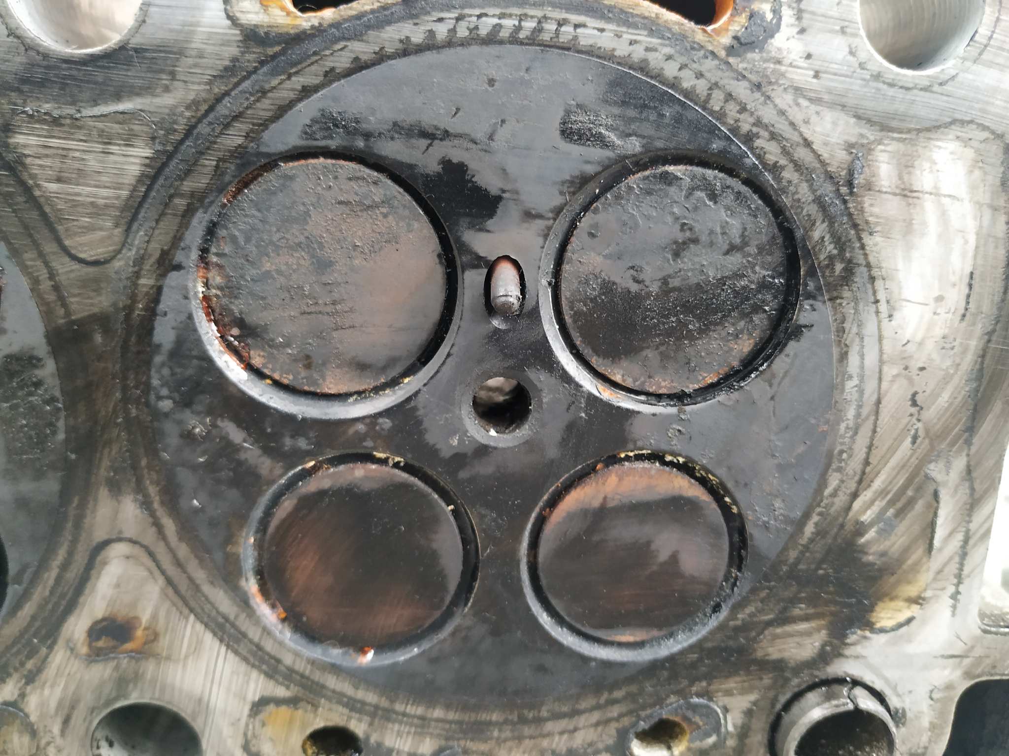 CULATA LAND ROVER DISCOVERY 2.7 - vista 4