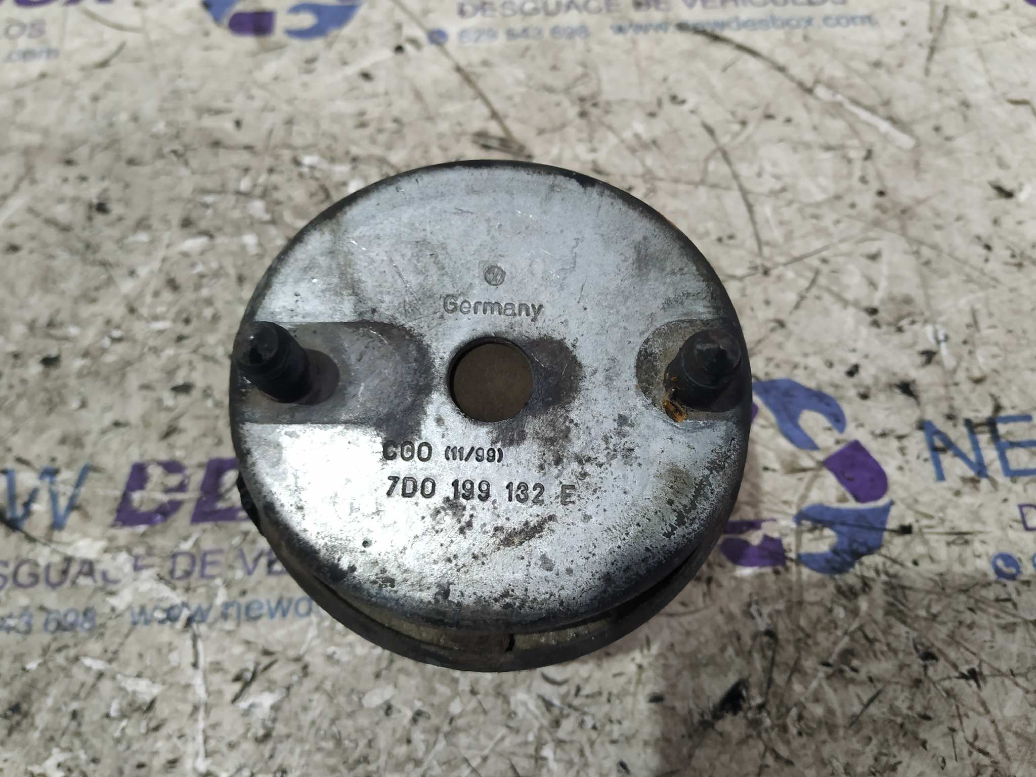 SOPORTE MOTOR VOLKSWAGEN T4 TRANSPORTER/FURGONETA (MOD. 1991) - vista 2