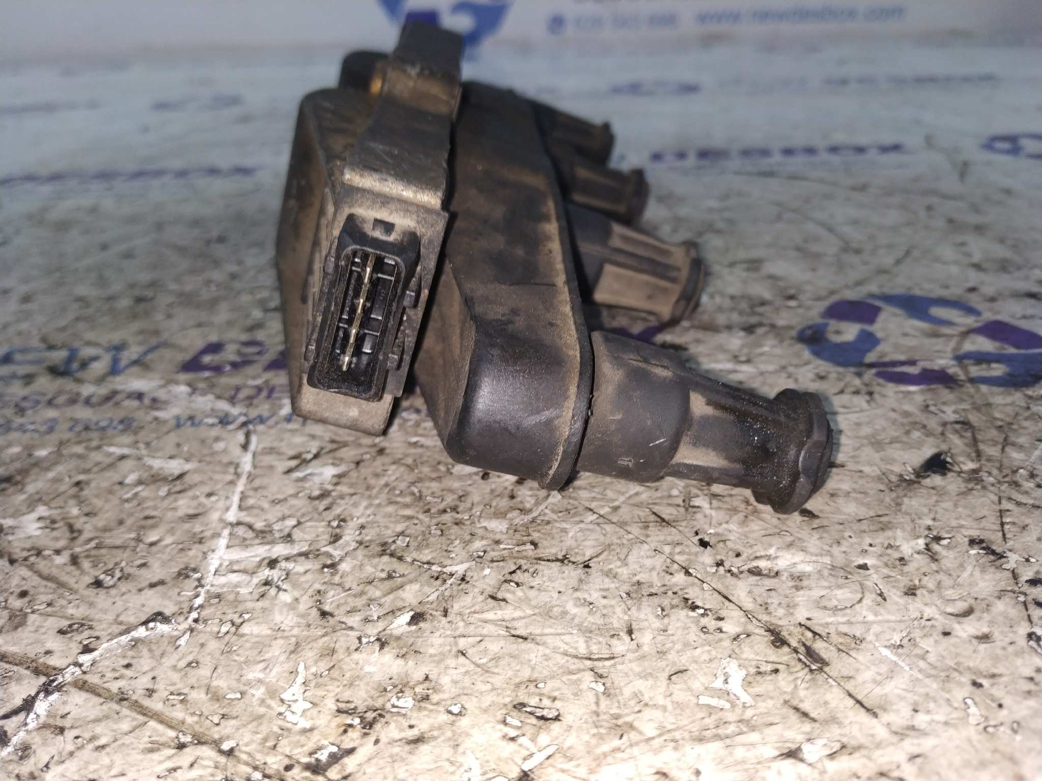 BOBINA ENCENDIDO SKODA FELICIA BERLINA ( 791) - vista 2