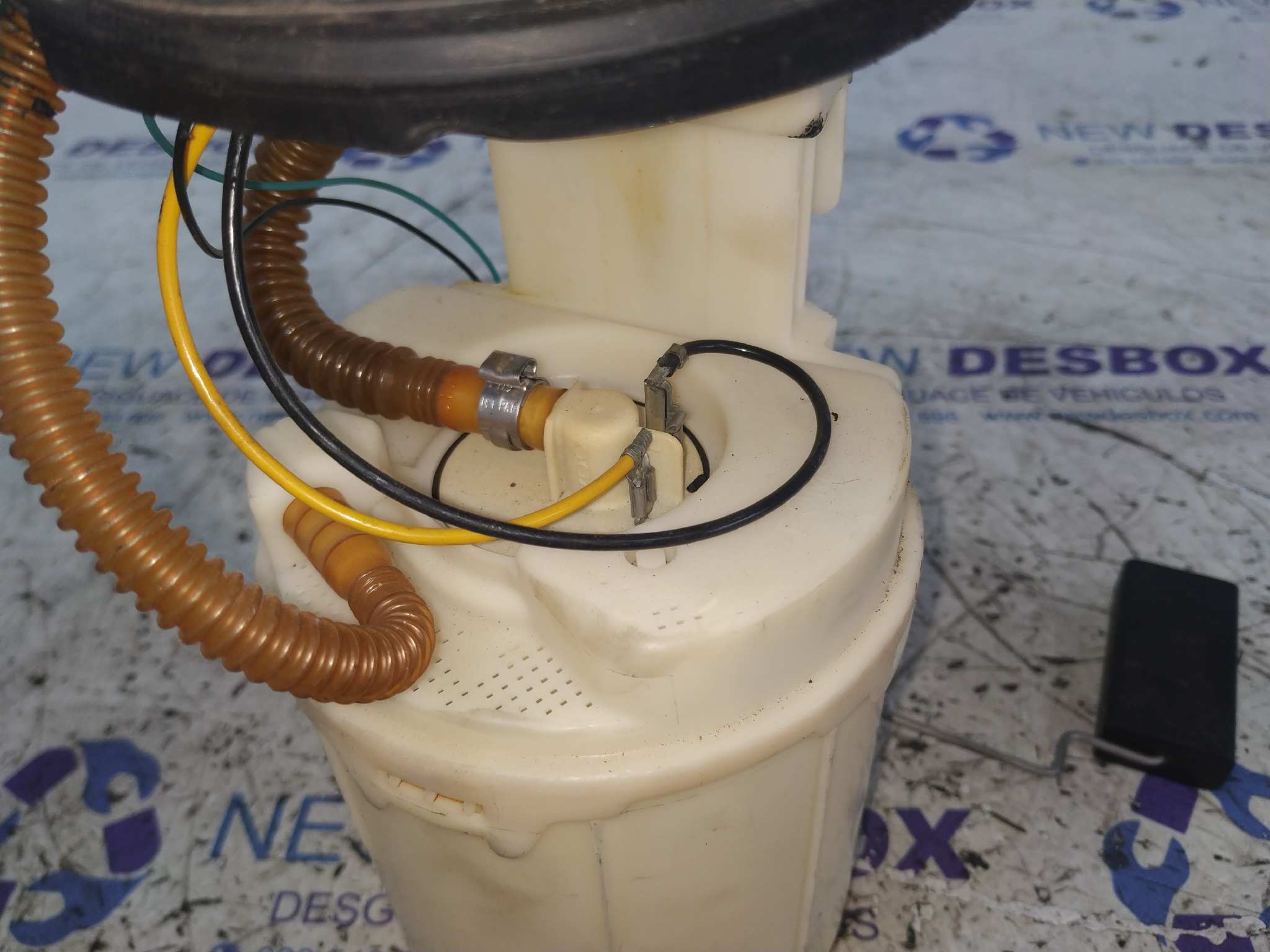 AFORADOR VOLKSWAGEN PASSAT BERLINA (3B3) - vista 2