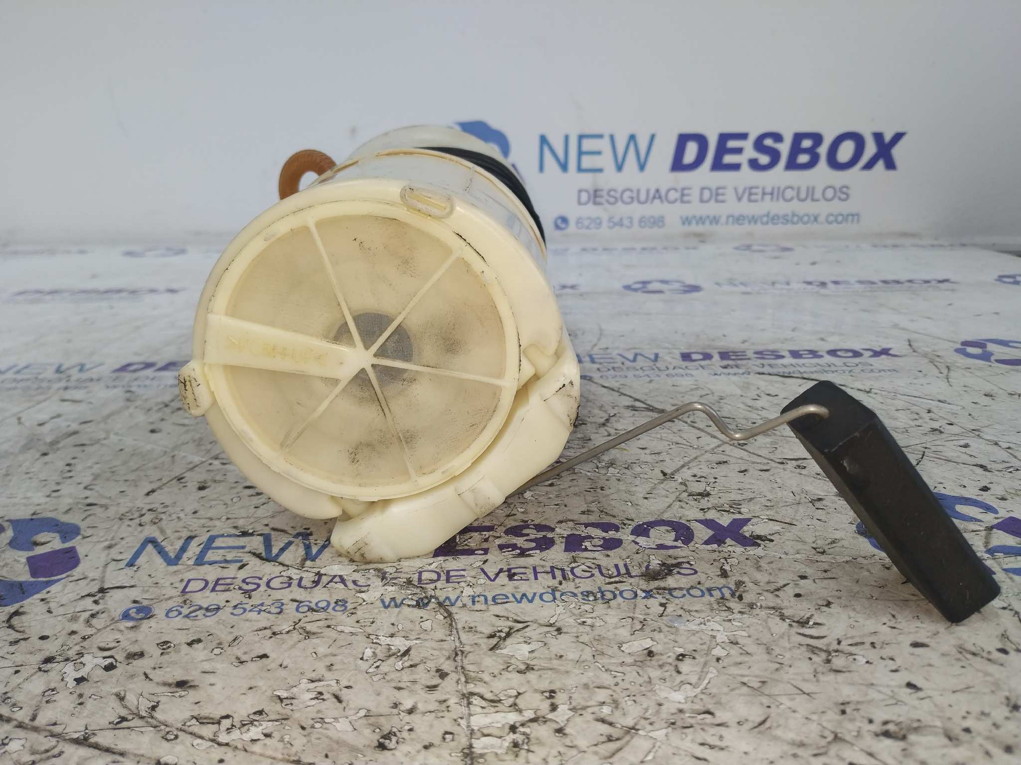 AFORADOR VOLKSWAGEN PASSAT BERLINA (3B3) - vista 3