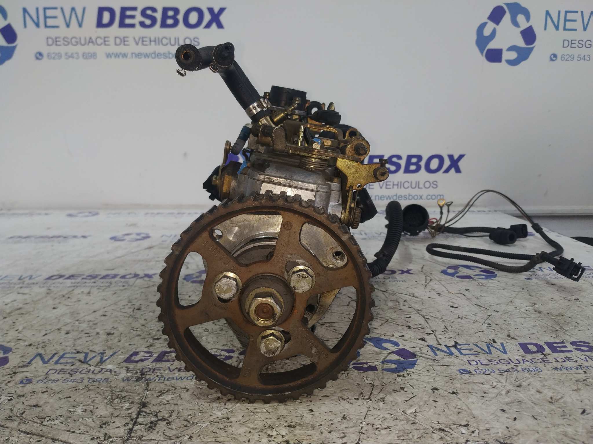 BOMBA INYECCION VOLKSWAGEN POLO BERLINA (6N1)