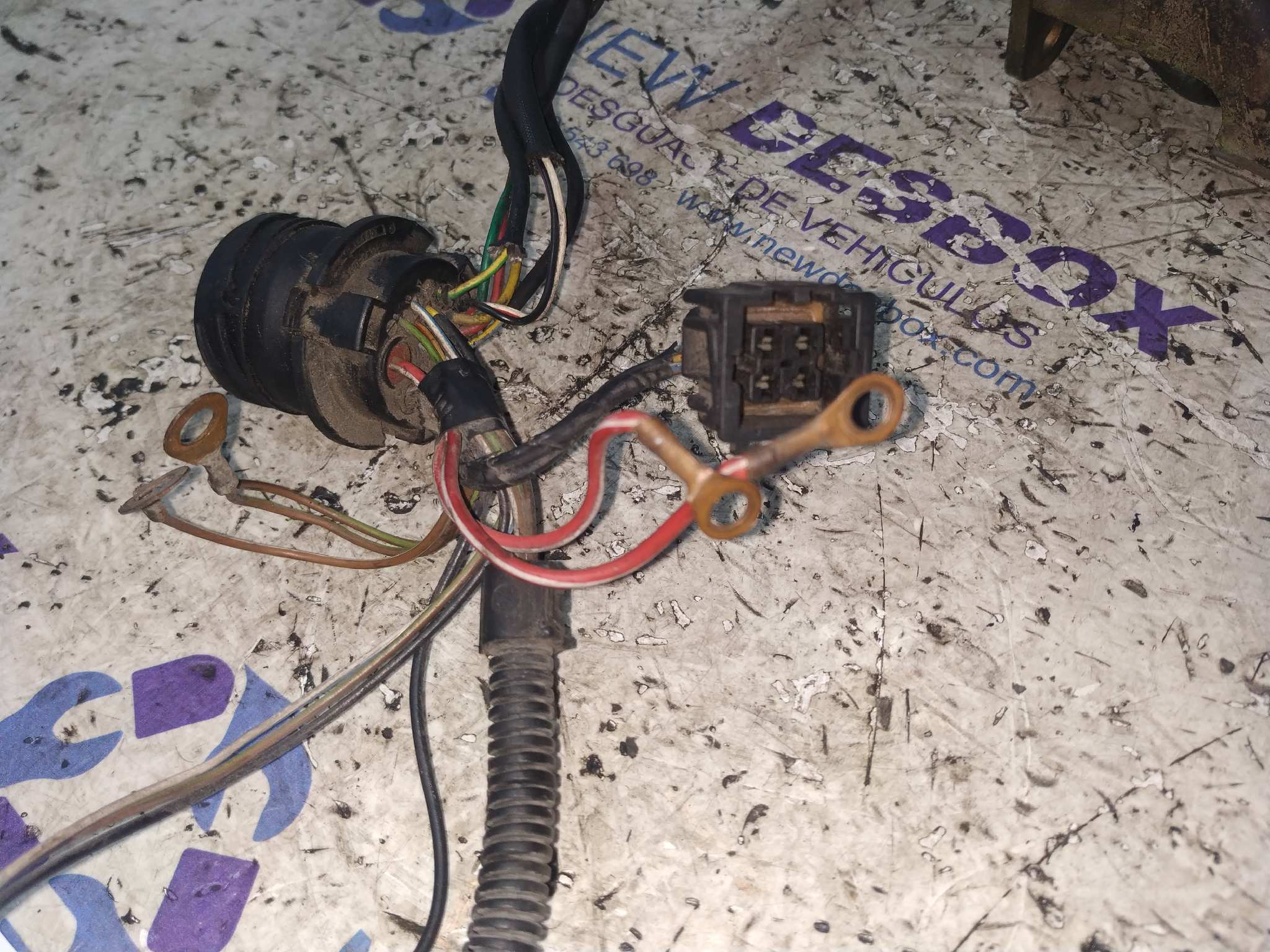 BOMBA INYECCION VOLKSWAGEN POLO BERLINA (6N1) - vista 7