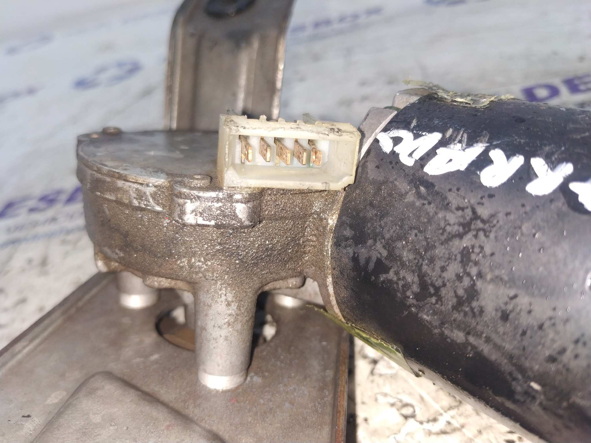 MOTOR LIMPIA DELANTERO VOLKSWAGEN CORRADO (509) - vista 3