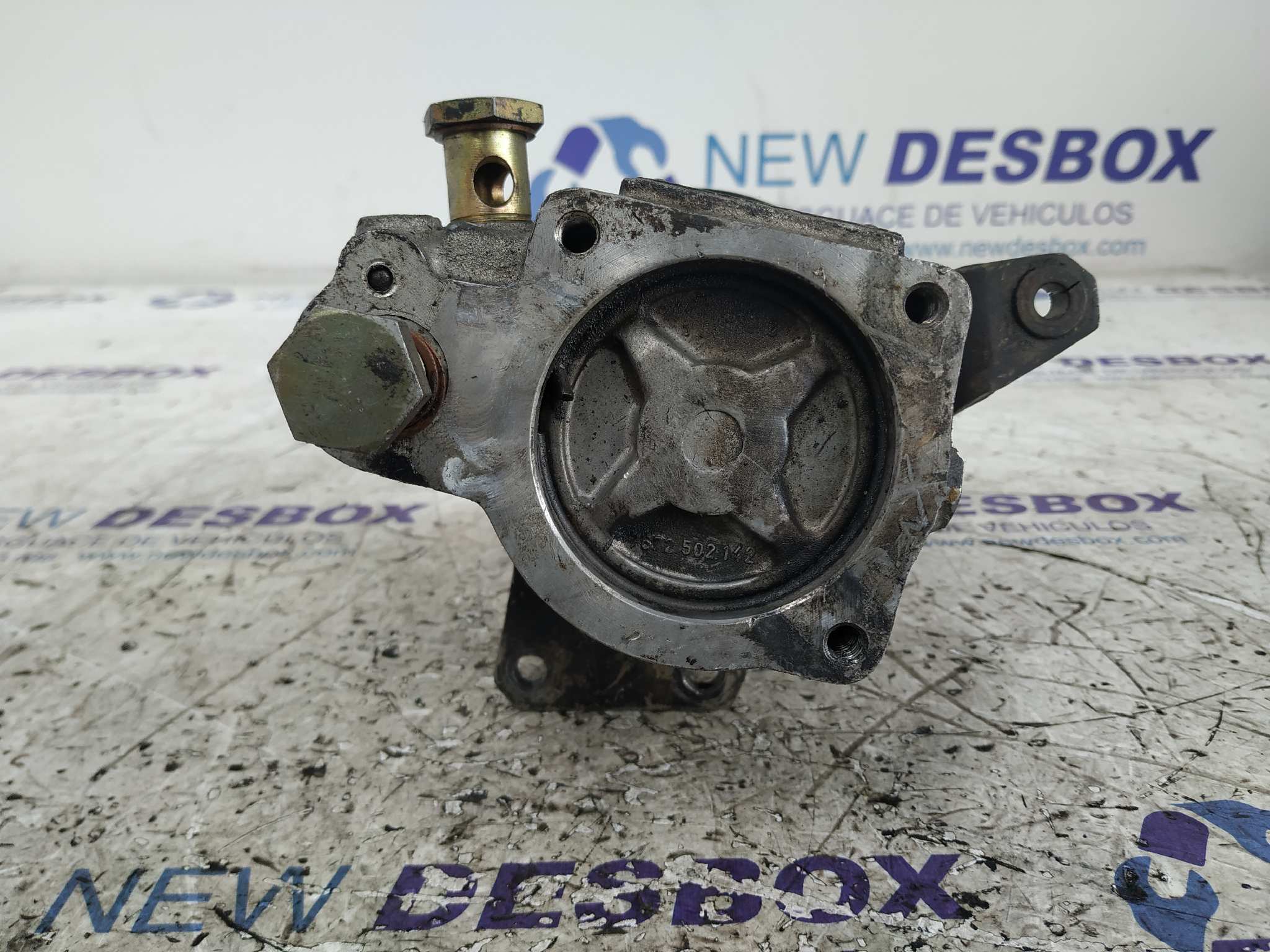 BOMBA DIRECCION VOLKSWAGEN SANTANA (327) - vista 3