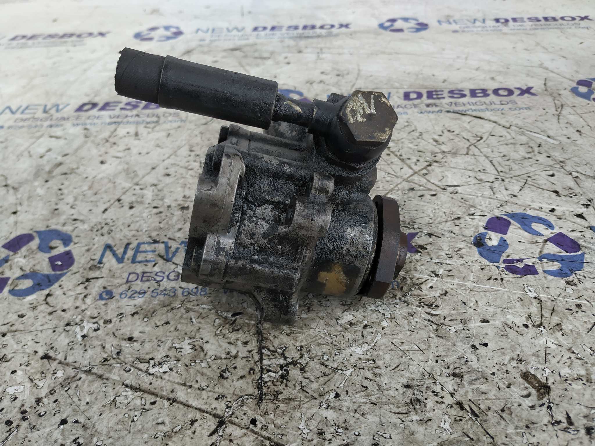 BOMBA DIRECCION AUDI A3 (8L) - vista 3