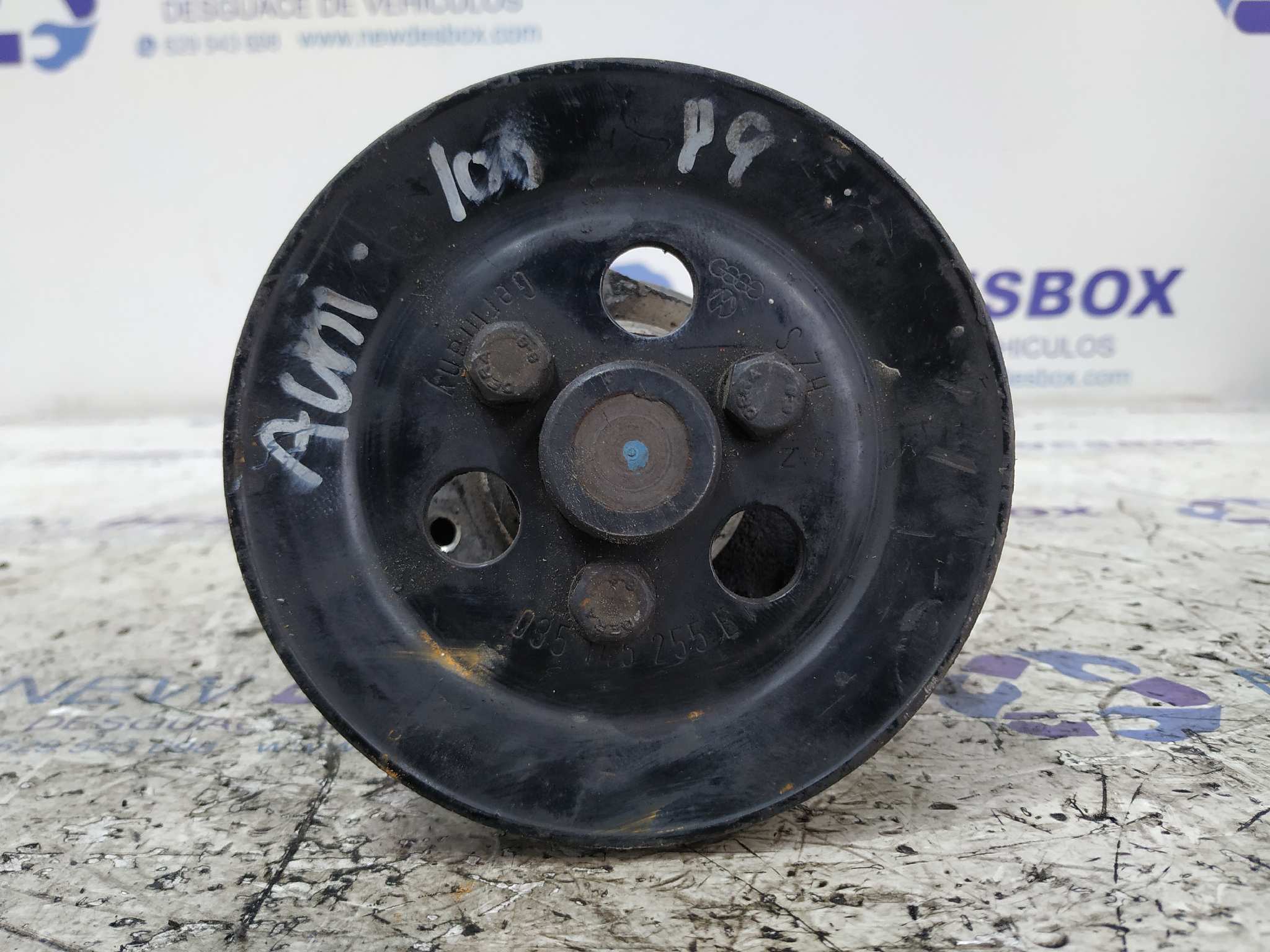 BOMBA DIRECCION AUDI 100 BERLINA (443)