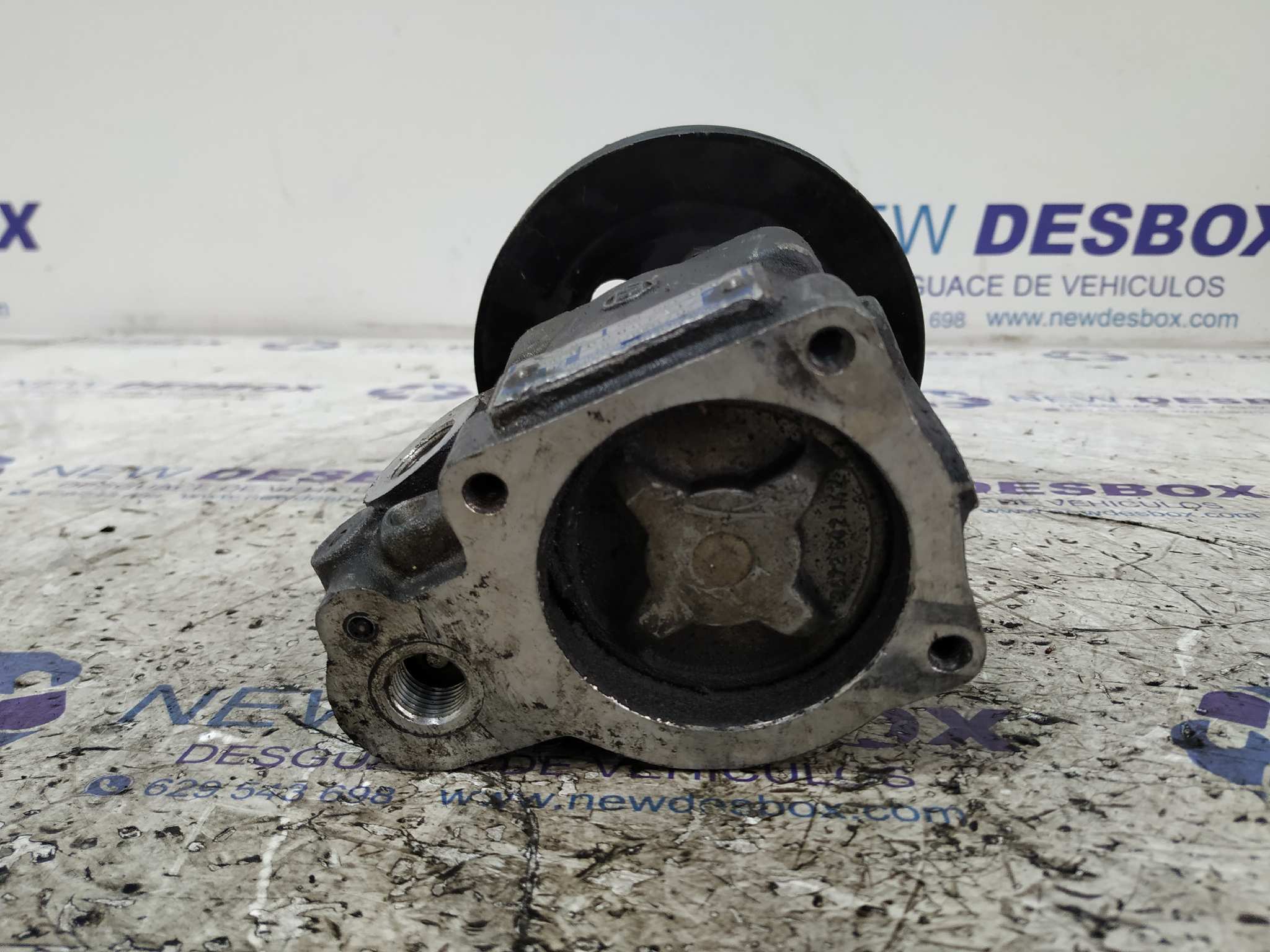 BOMBA DIRECCION AUDI 100 BERLINA (443) - vista 2