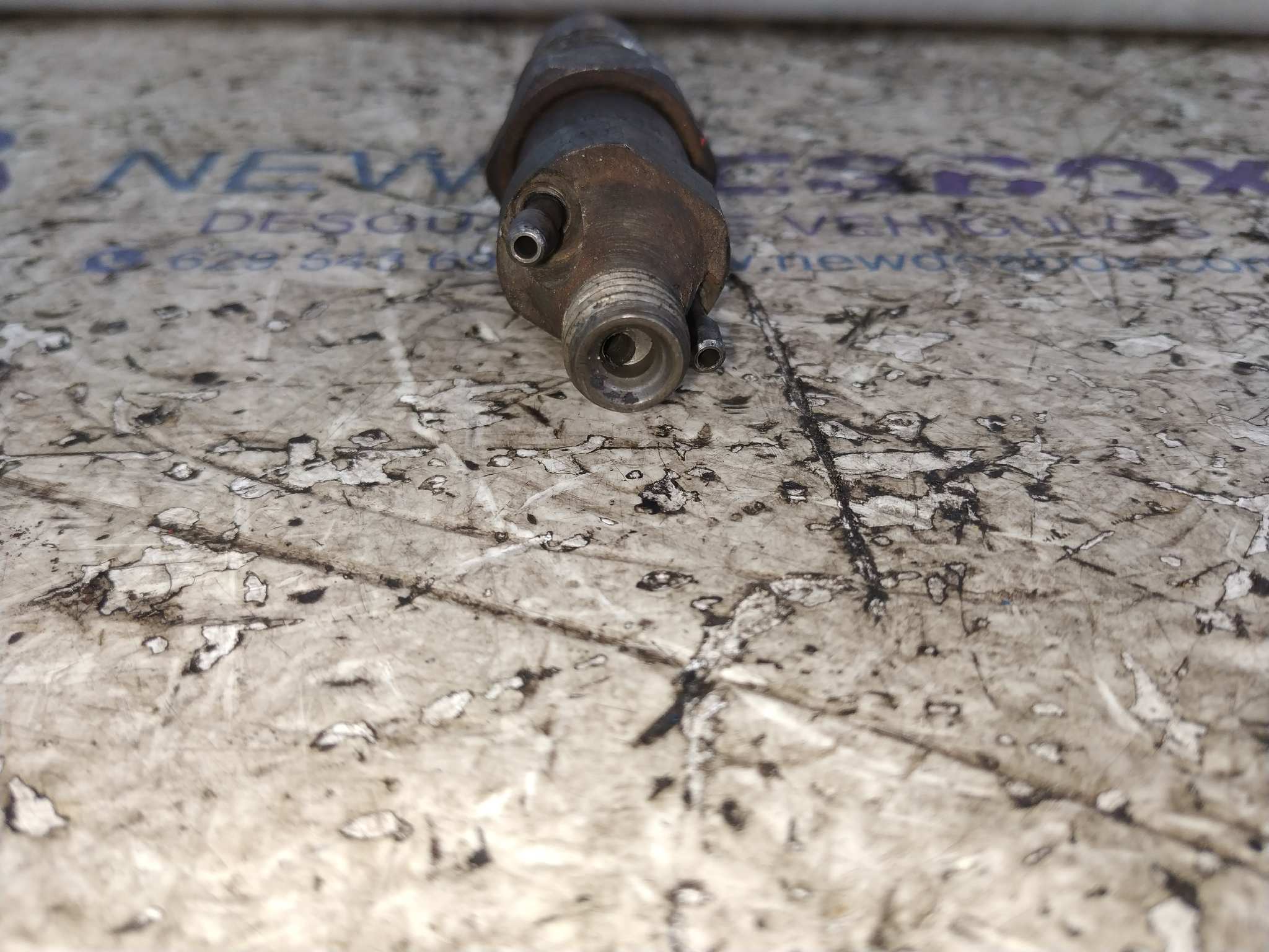 INYECTOR VOLKSWAGEN T4 CAJA ABIERTA/DOBLE CABINA (MOD. 1991) - vista 2