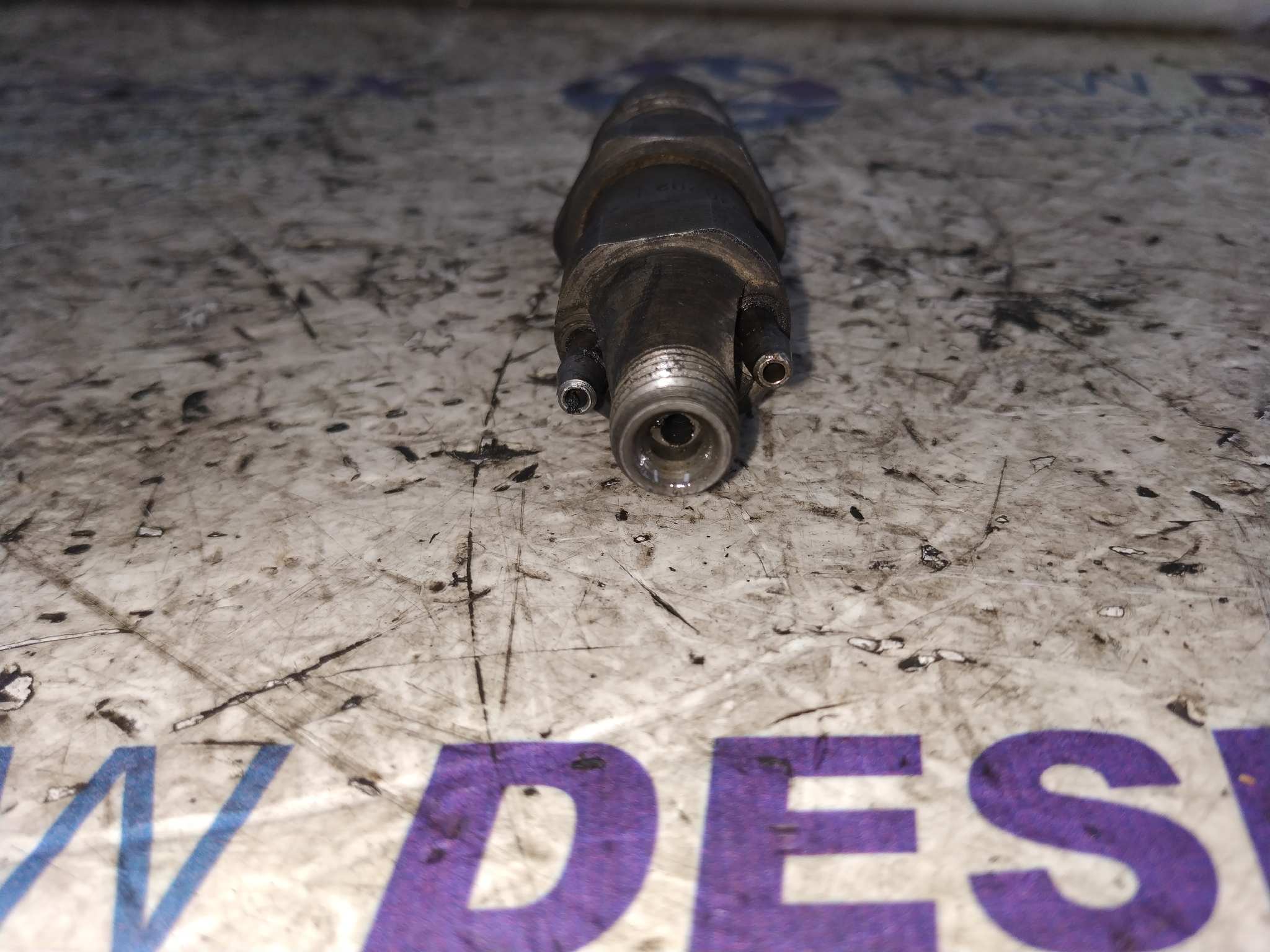 INYECTOR VOLKSWAGEN T4 CAJA ABIERTA/DOBLE CABINA (MOD. 1991) - vista 3