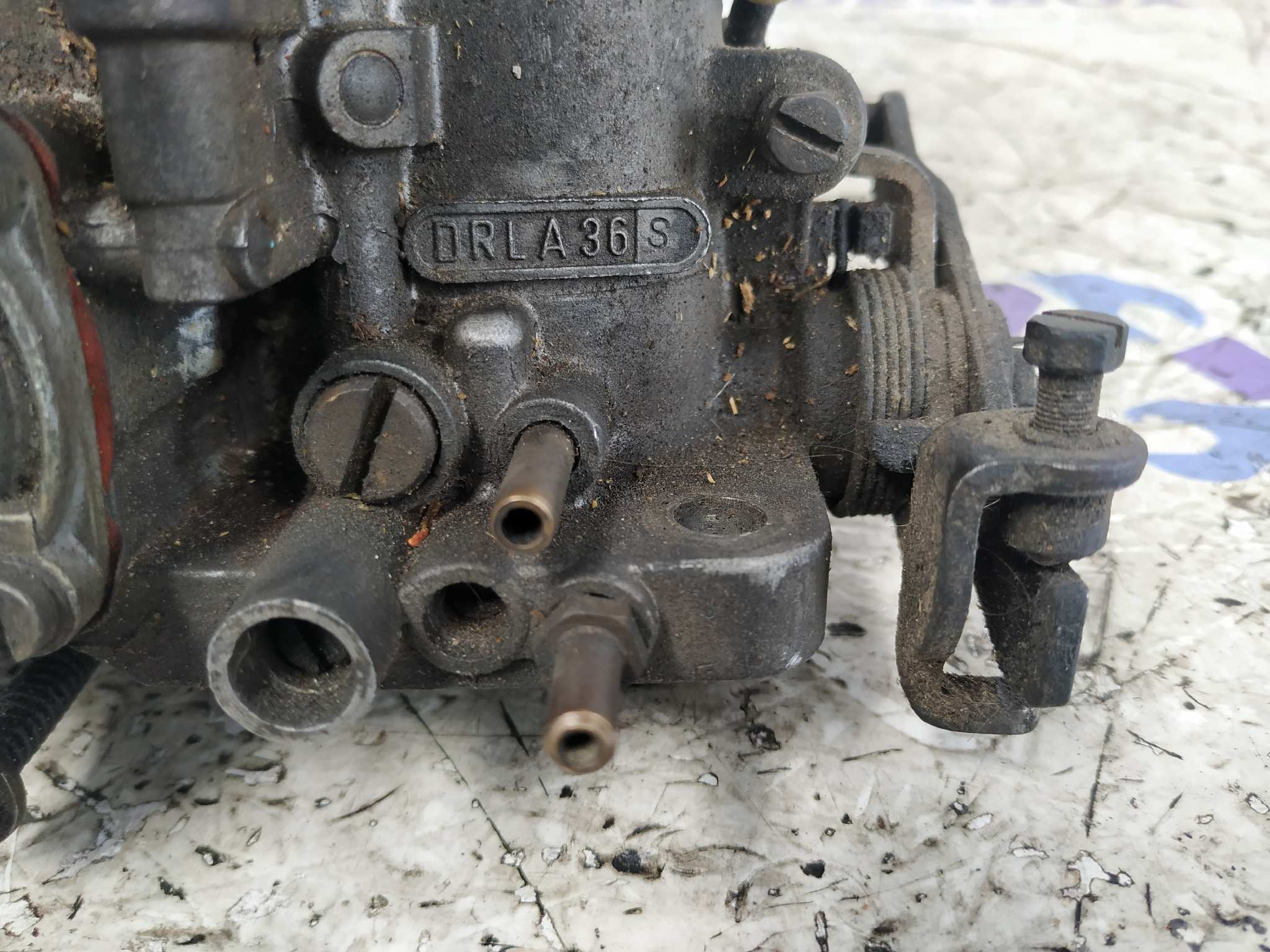 CARBURADOR ALFA ROMEO 33 FAMILIAR - vista 2