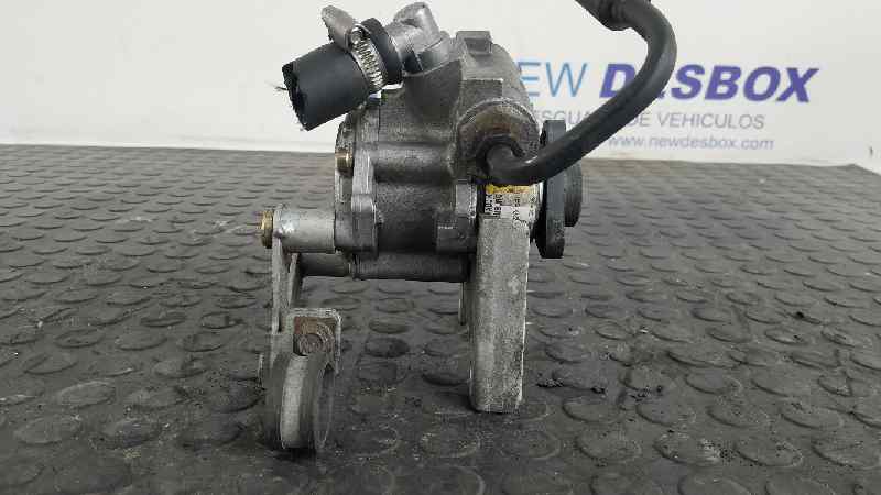 BOMBA DIRECCION BMW SERIE 5 BERLINA (E39) - vista 5