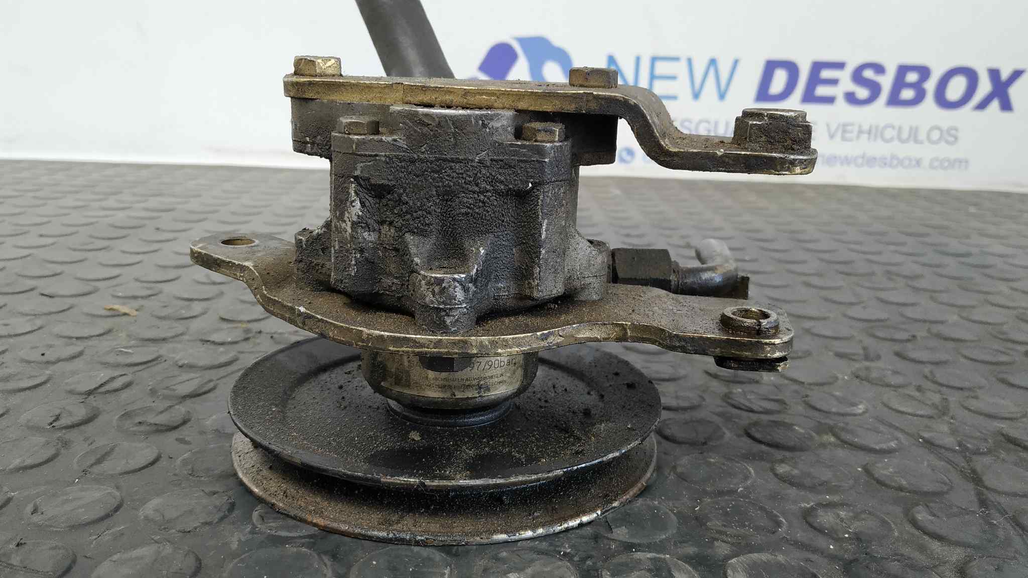 BOMBA DIRECCION NISSAN TRADE 100 - vista 5