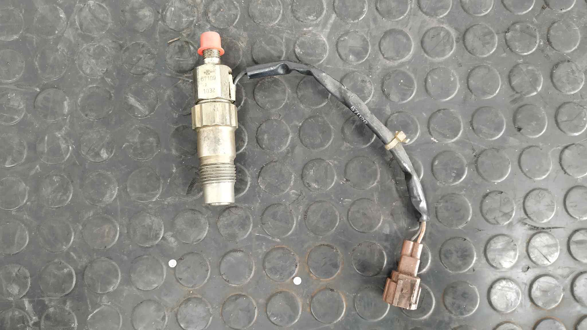 INYECTOR NISSAN ALMERA (N15)