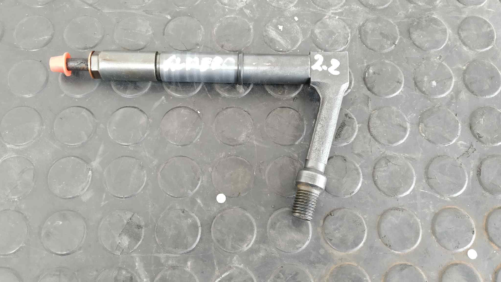 INYECTOR NISSAN ALMERA (N16/E)