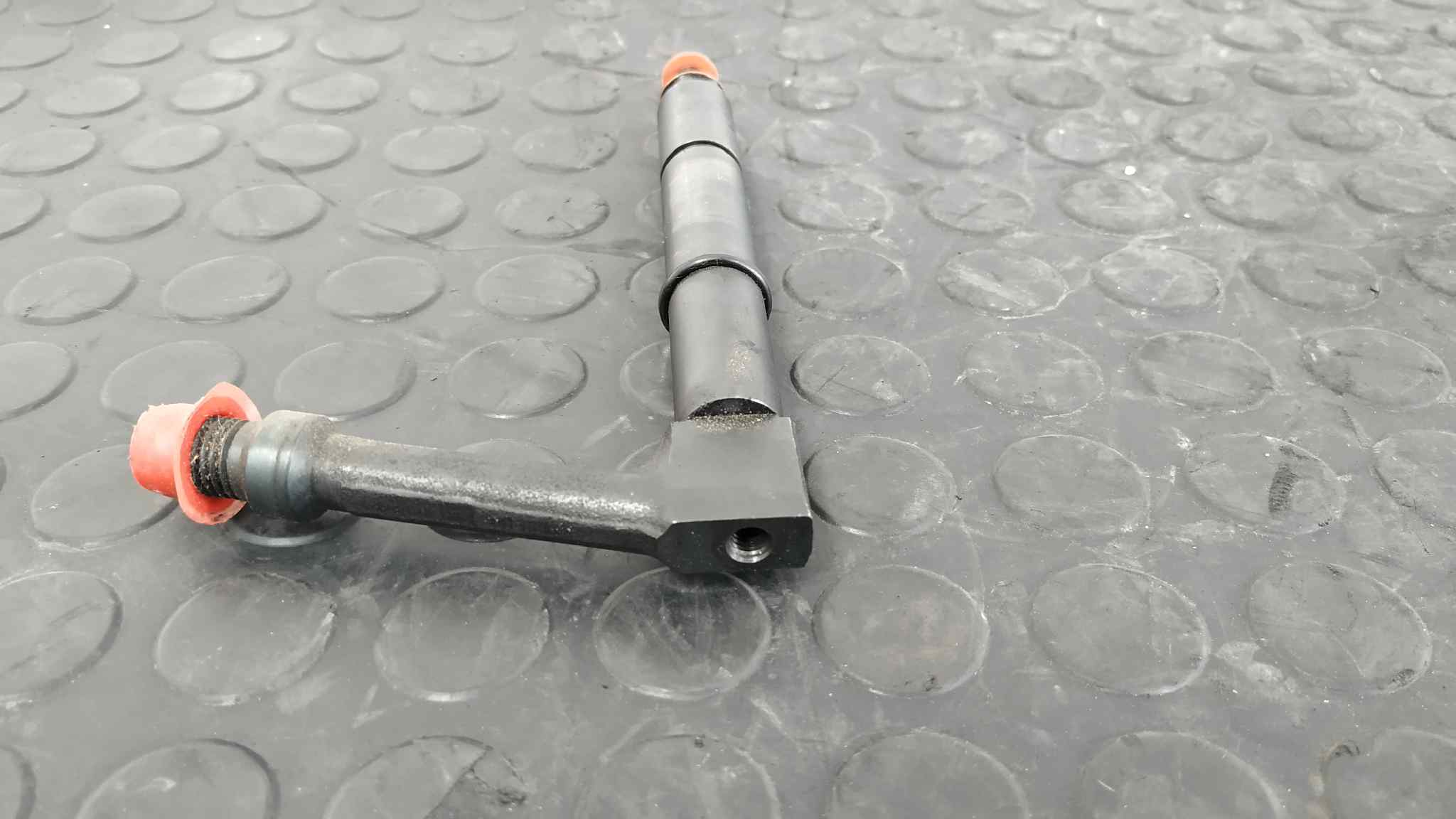 INYECTOR NISSAN PICK-UP (D22) - vista 2