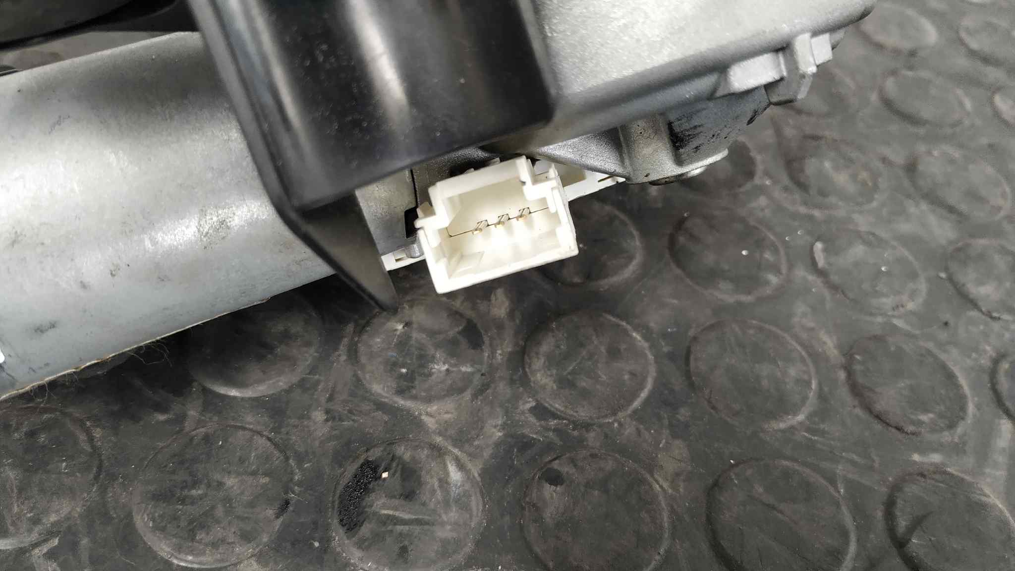 MOTOR LIMPIA TRASERO PEUGEOT 308 - vista 2