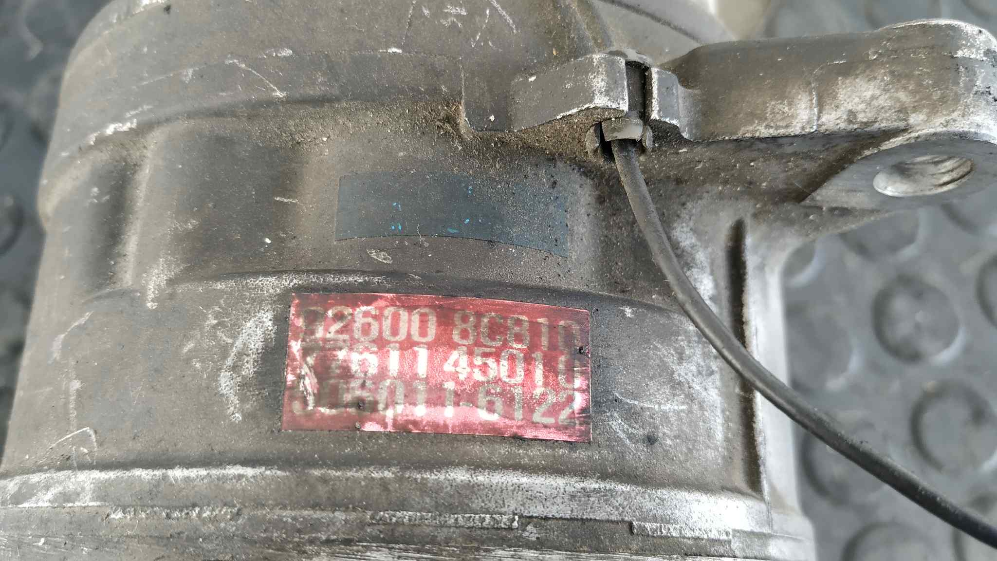 COMPRESOR AIRE ACONDICIONADO NISSAN SERENA (C23M) - vista 3