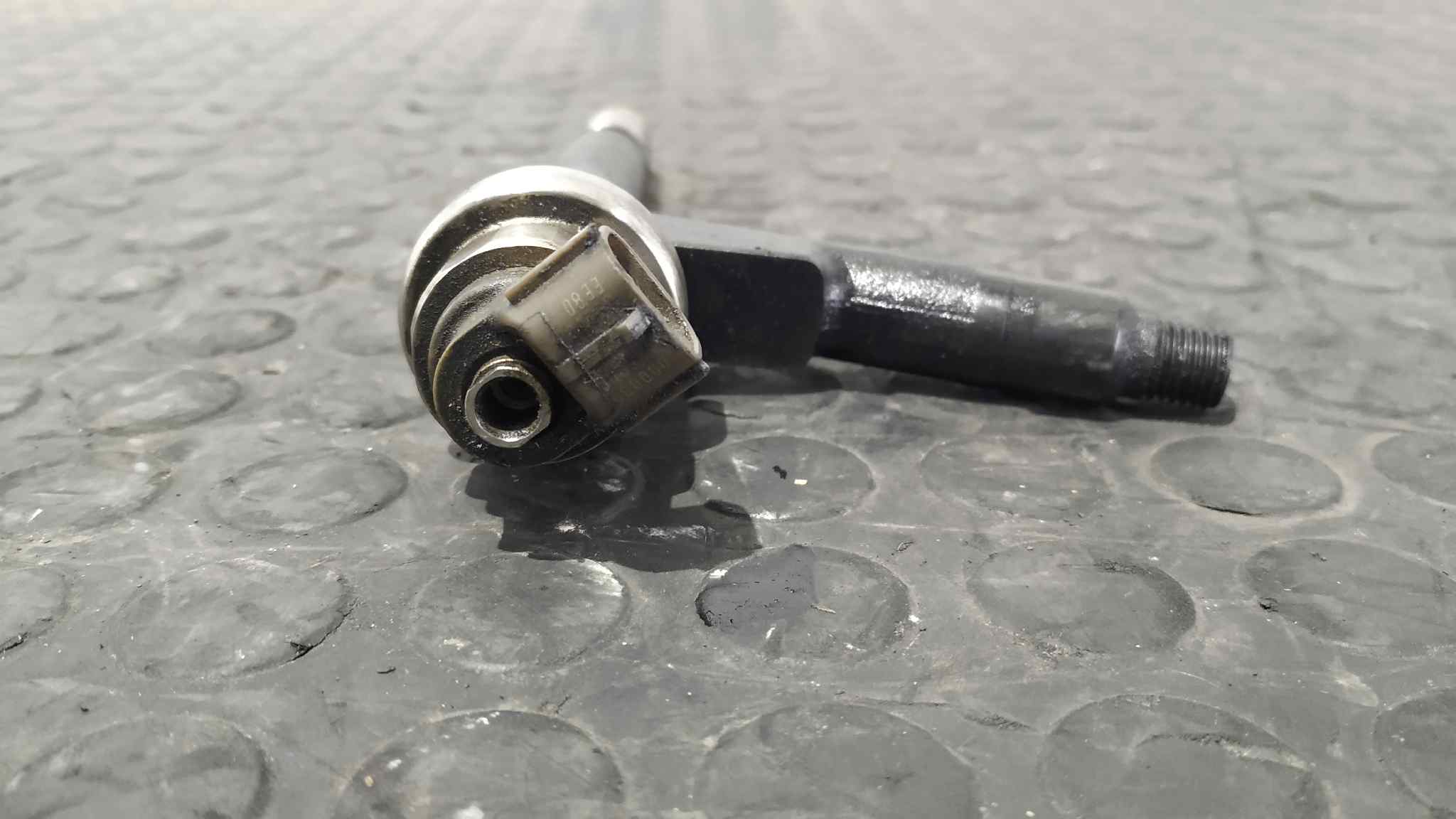 INYECTOR OPEL MERIVA 1.7 - vista 4