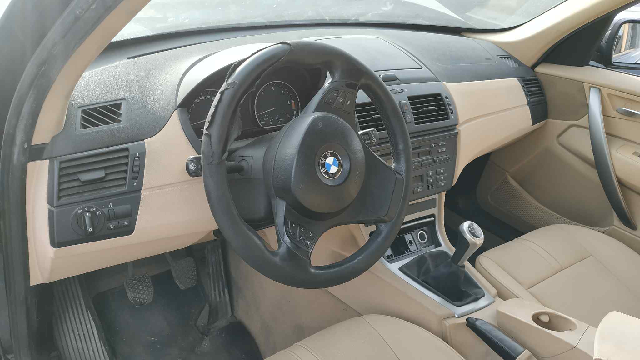 MANDO ELEVALUNAS TRASERO DERECHO BMW X3 (E83) - vista 3