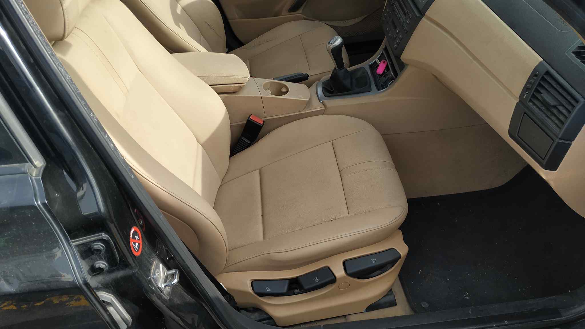 MANDO ELEVALUNAS TRASERO DERECHO BMW X3 (E83) - vista 10