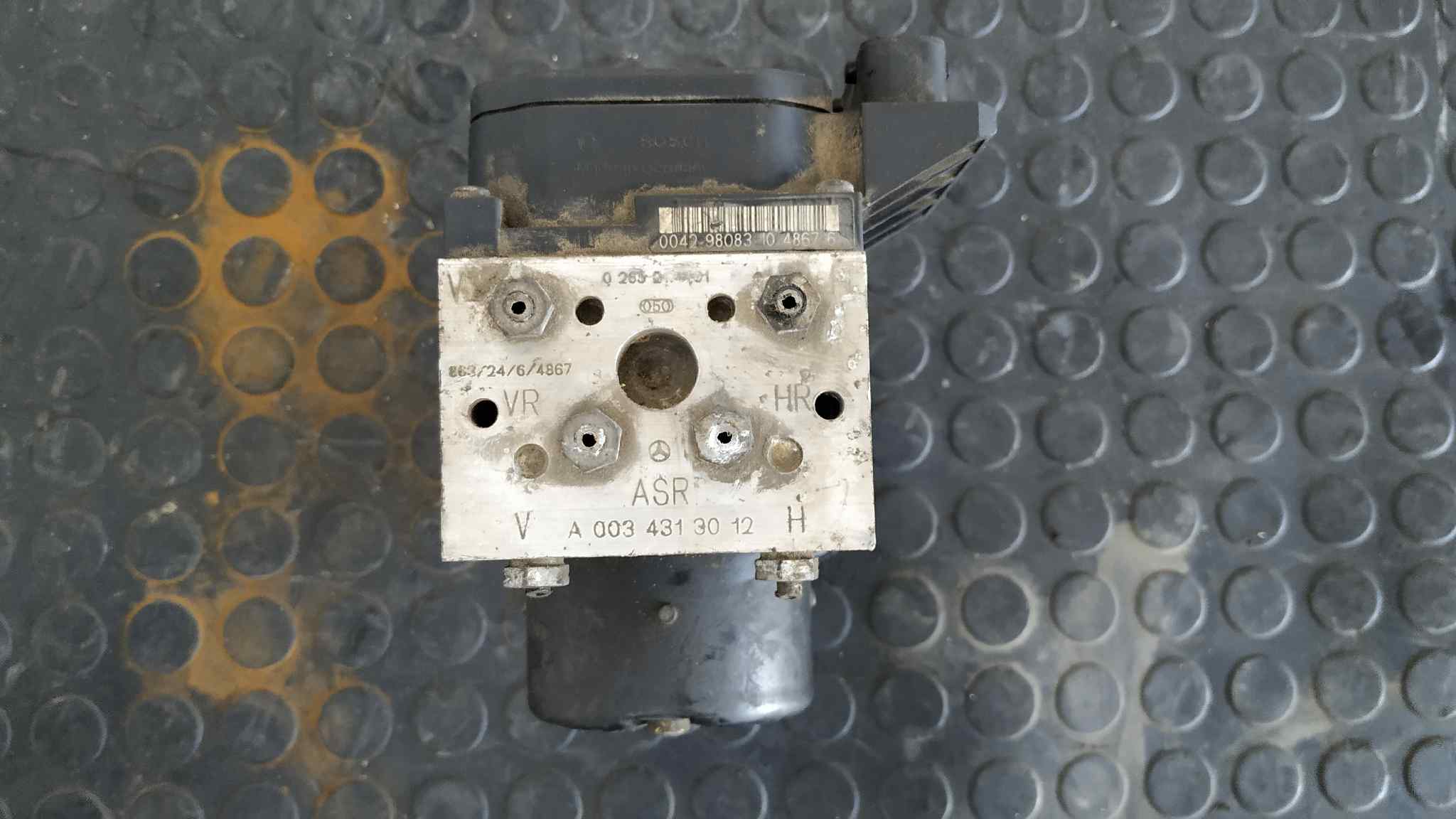 ABS MERCEDES-BENZ CLASE E (W210) BERLINA DIESEL - vista 2