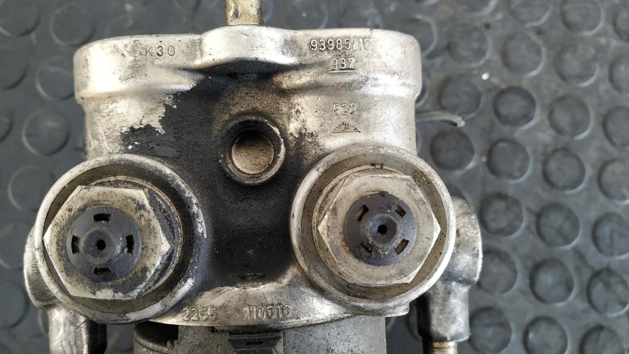 ABS MERCEDES-BENZ CLASE E (W124) - vista 5