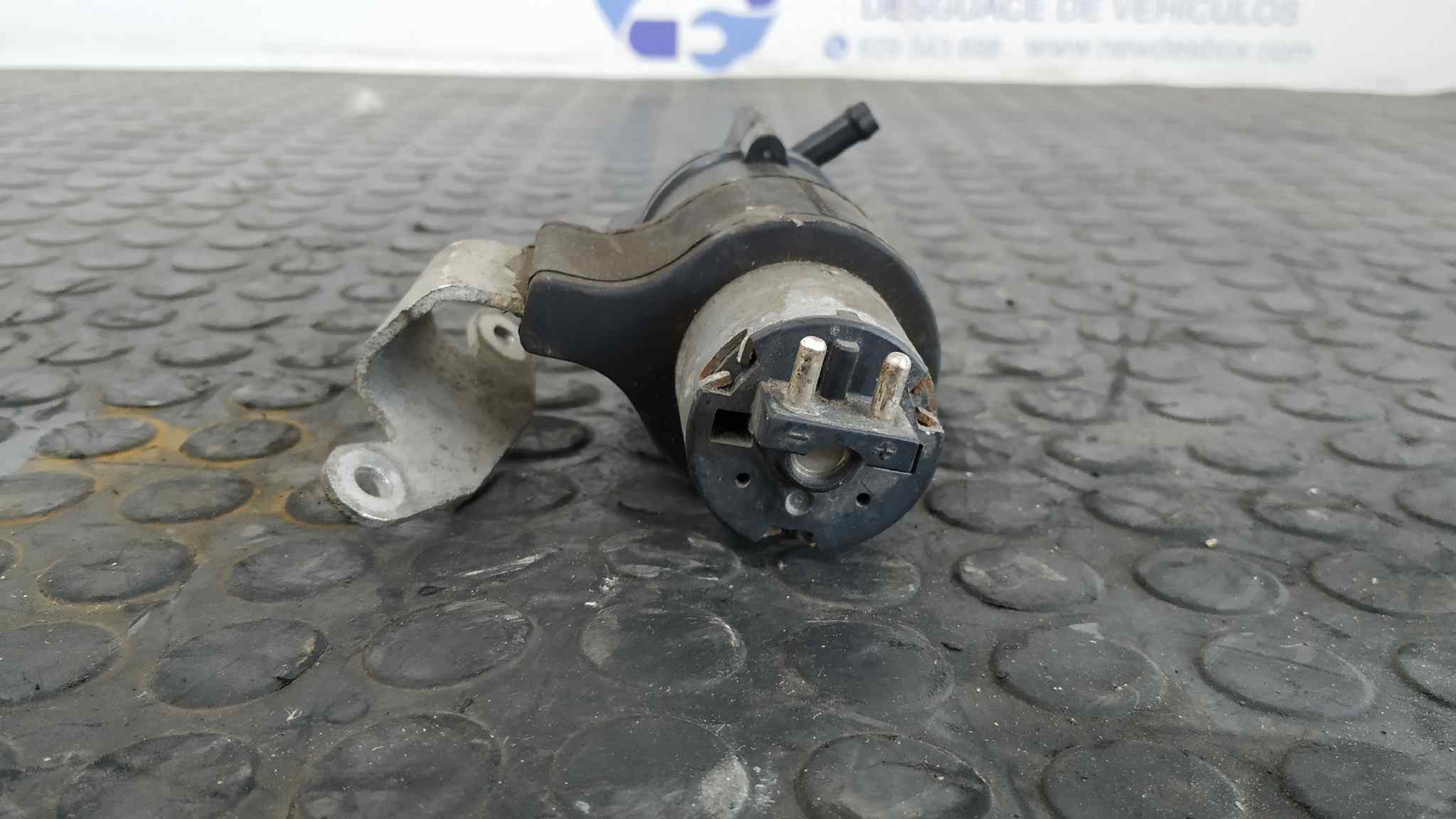 BOMBA AGUA MERCEDES CLASE E (W210) - vista 2