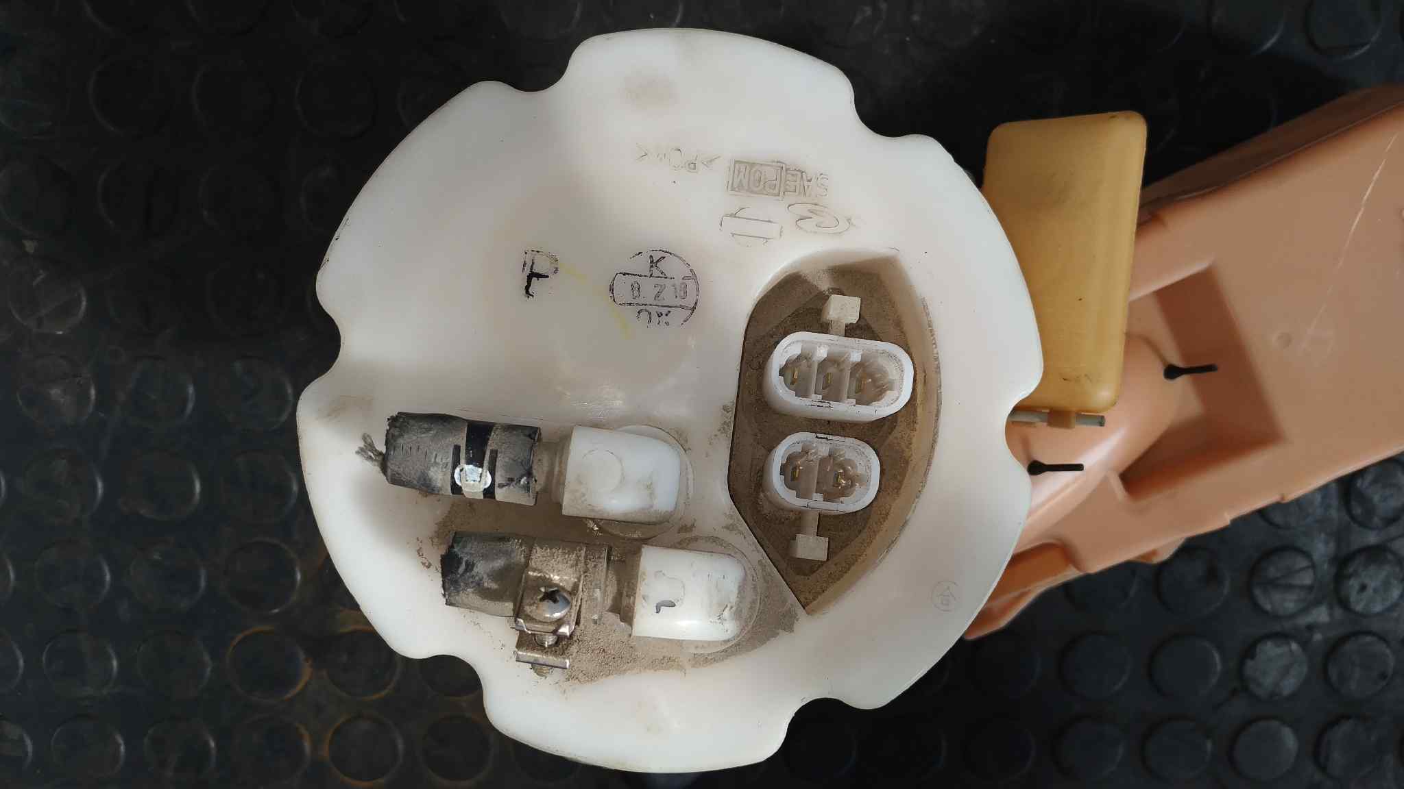 AFORADOR NISSAN ALMERA (N15) - vista 5