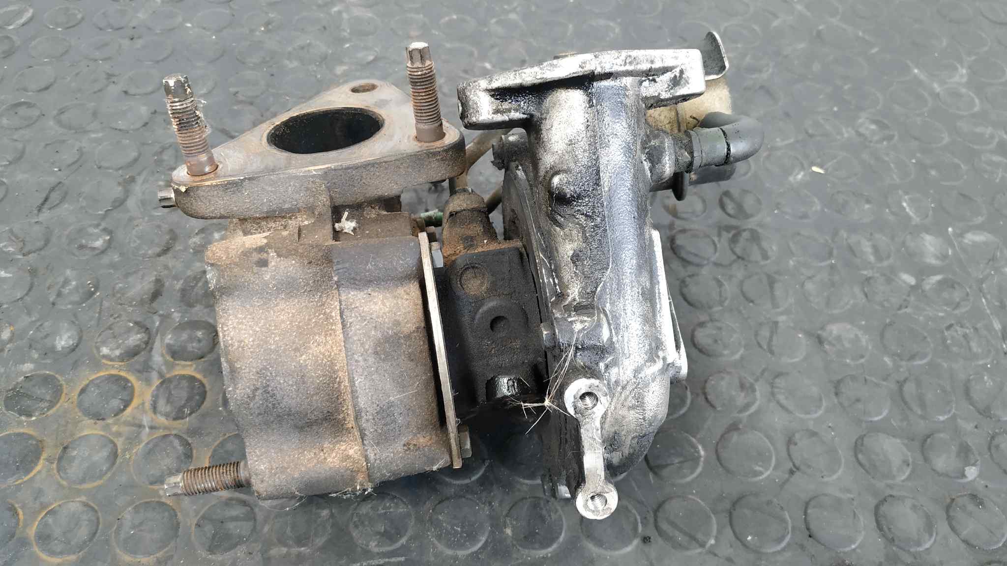 TURBOCOMPRESOR NISSAN ALMERA (N16/E) - vista 2