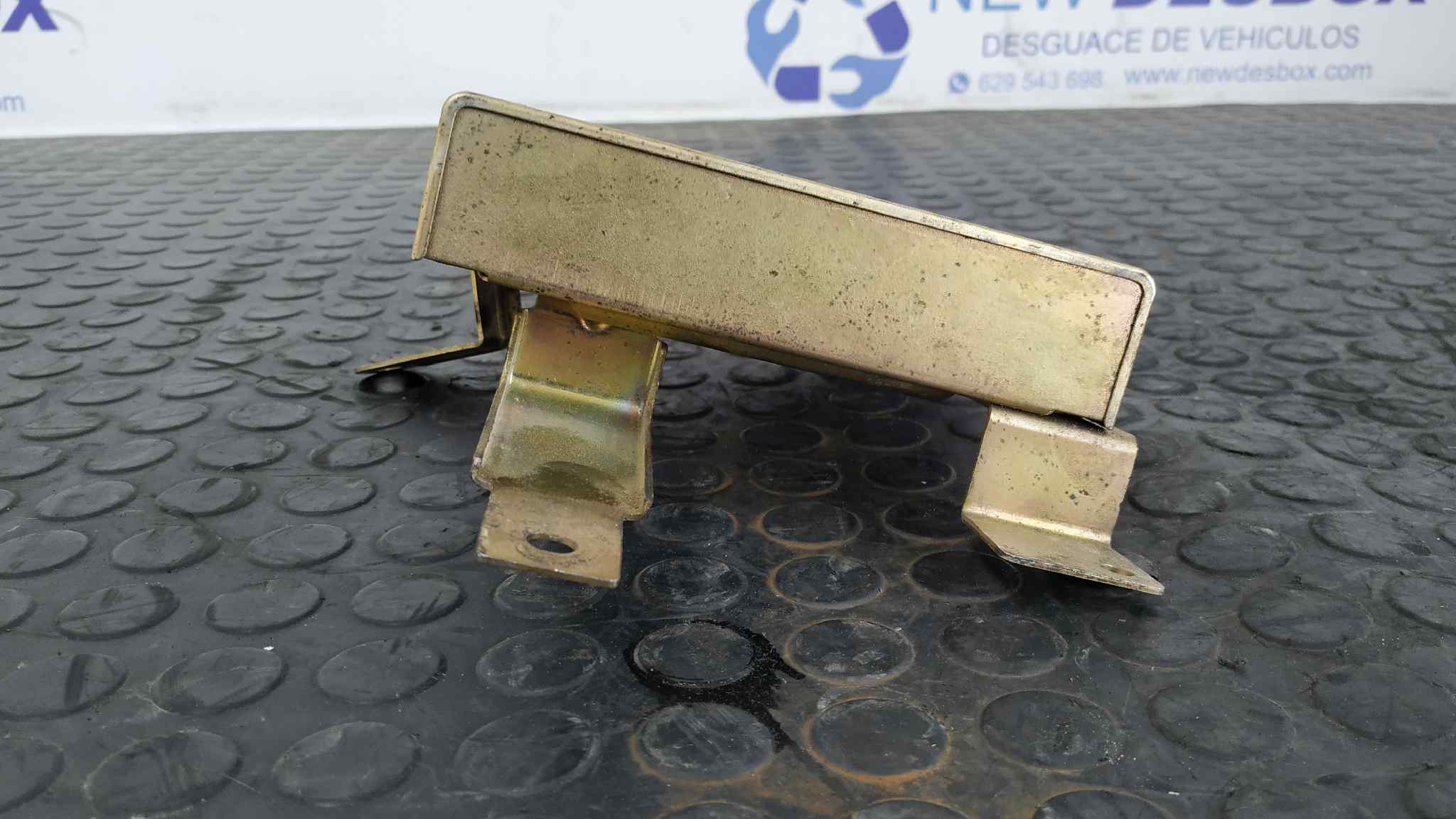 CENTRALITA MOTOR UCE NISSAN TERRANO (WD21) - vista 2